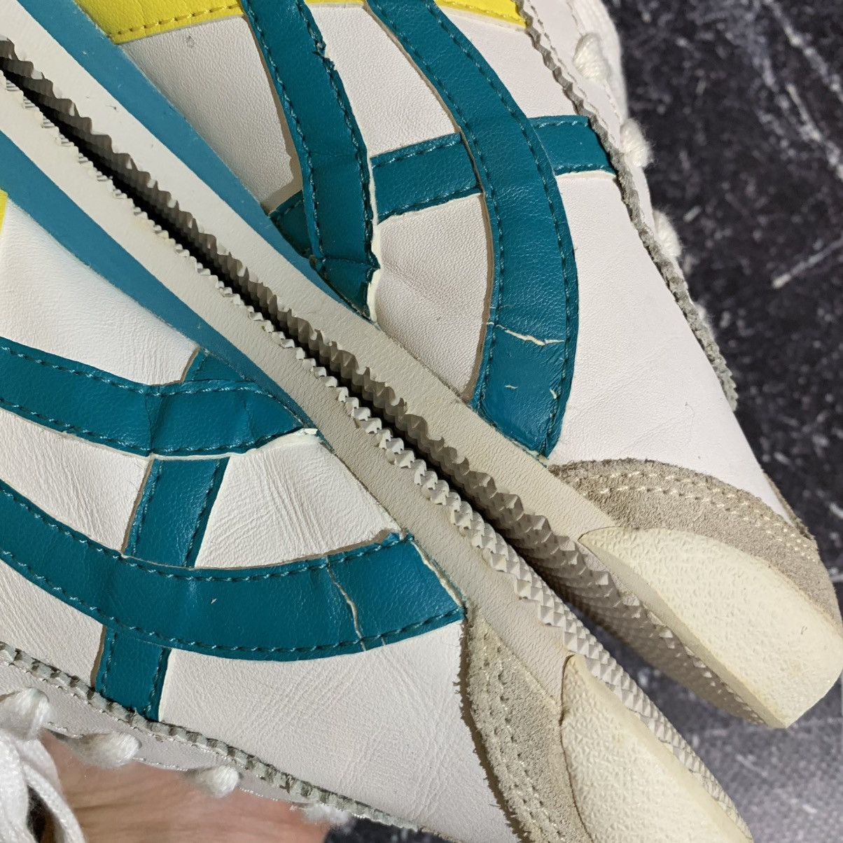 Asics Asics Onitsuka Tiger Size 38 EU 7 US 24 cm Size US 8 / IT 38 - 8 Thumbnail