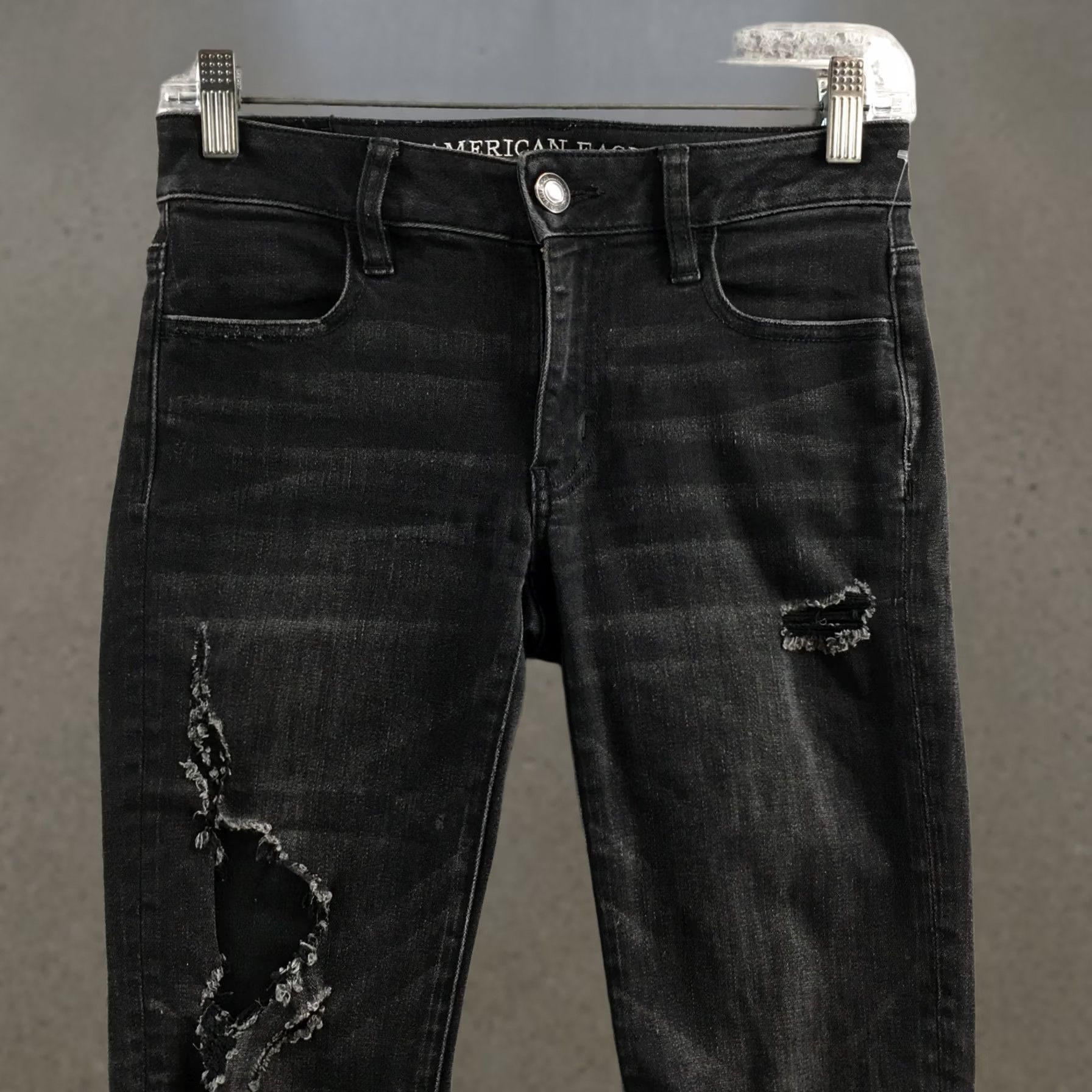 American Eagle Outfitters American Eagle Outfitters Jegging Ankle Jeans Womens 0R Black Denim Distressed Jeans Womens Regular 0 Size 25" / US 0 / IT 36 - 1 Thumbnail