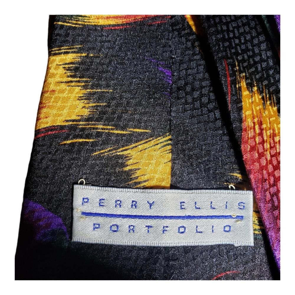 Perry Ellis T103 Perry Ellis Imported Vintage Silk Tie 58" Size ONE SIZE - 3 Thumbnail