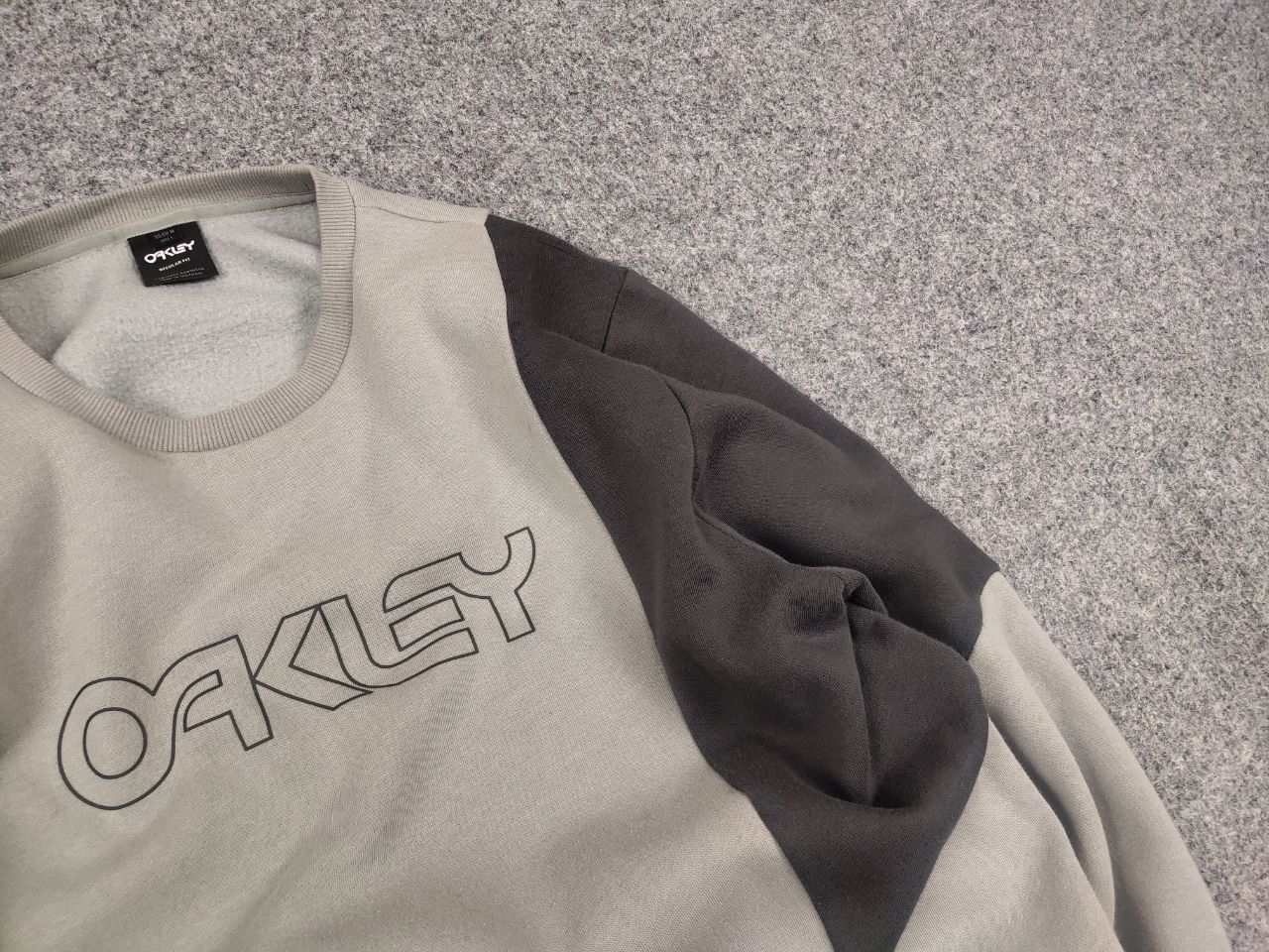 Oakley Oakley Logo combined Crew Check Sweatshirt Vintage Style Size US M / EU 48-50 / 2 - 7 Thumbnail