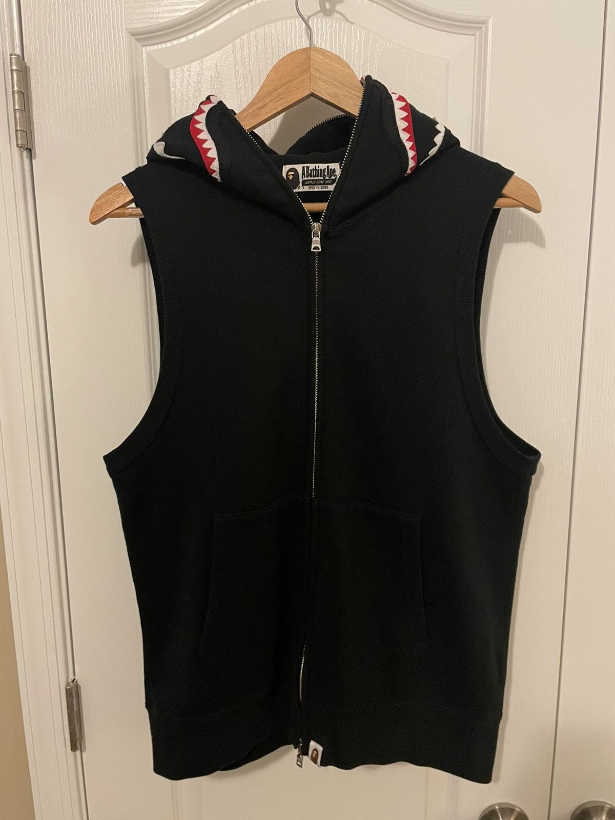 Bape PONR Shark Sleeveless Hoodie Size US M / EU 48-50 / 2 - 1 Thumbnail