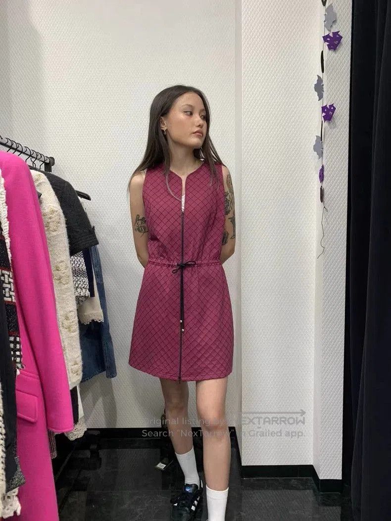 Chanel Chanel Red Plaid Sleeveless Dress. Size US S / EU 44-46 / 1 - 8 Thumbnail