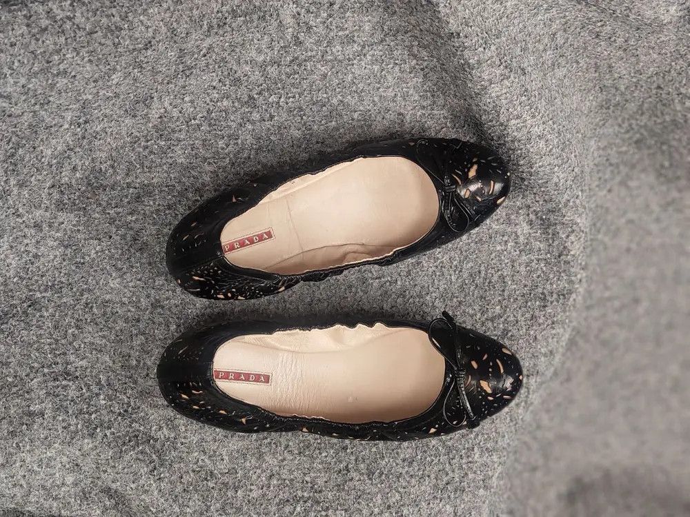 Prada Prada Vintage Patent Ballerina Ballet Flats scrunch Shoes Size US 9 / IT 39 - 1 Thumbnail