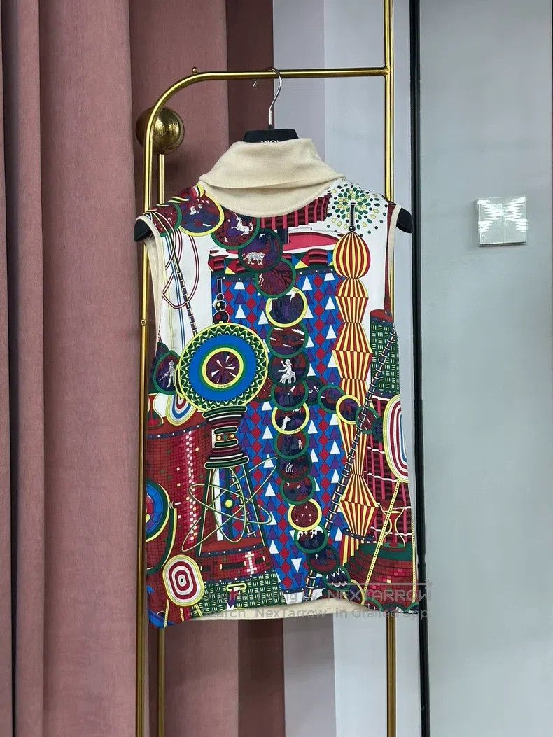 Hermes Silk Print Patch Cashmere High-Neck Sleeveless Top