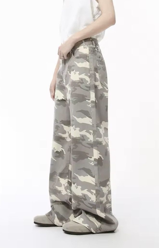 Jean × Vintage Unisex Wide Leg Camouflage Jean Size US 28 / EU 44 - 4 Thumbnail