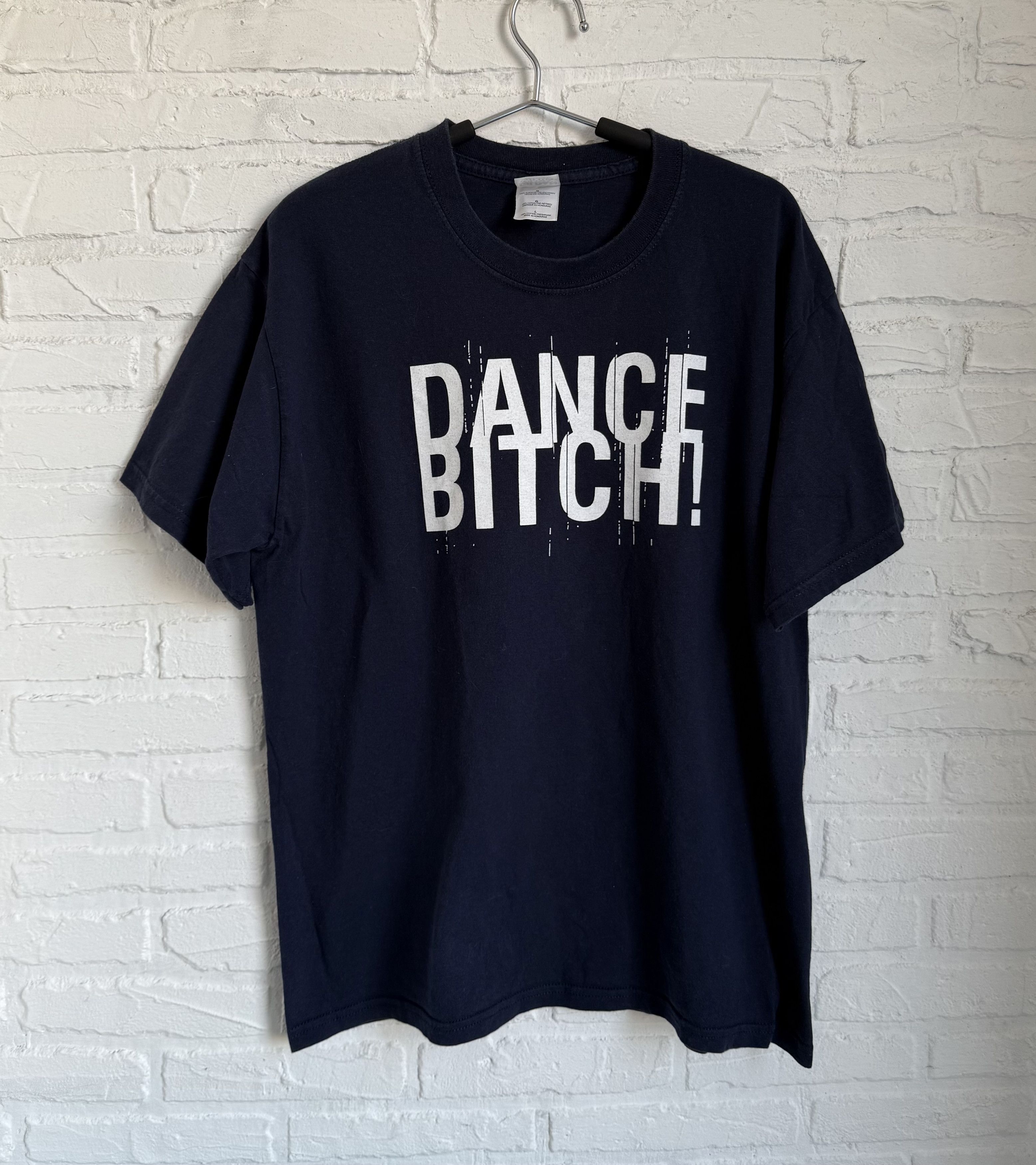 Band Tees × Rap Tees × Vintage Vintage 2005 Fatboy Slim Dance BITCH t-shirt Size US L / EU 52-54 / 3 - 1 Thumbnail
