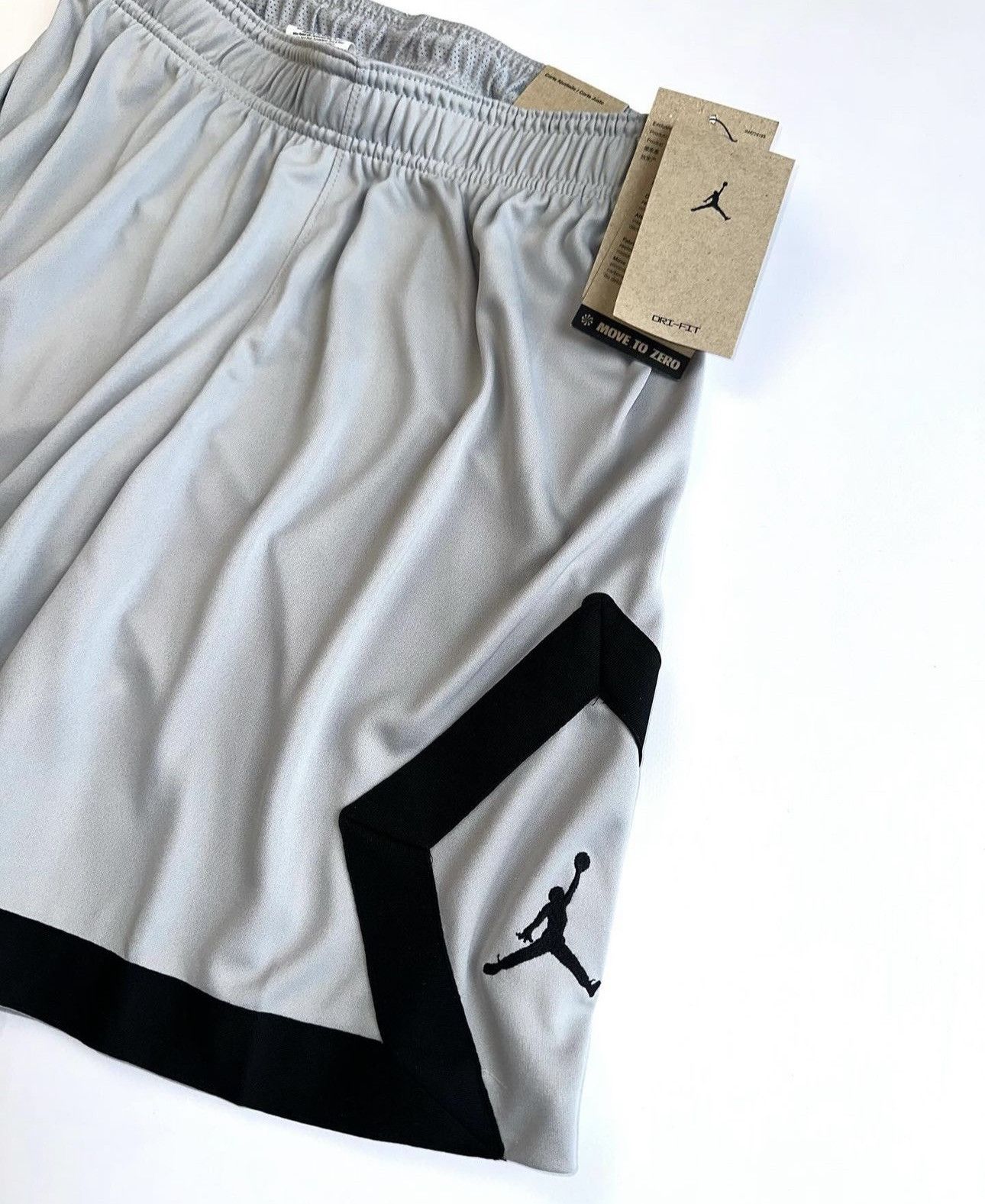 Jordan Brand Jordan Nike PSG Paris Diamond soccer shorts size : M Size US 32 / EU 48 - 3 Thumbnail