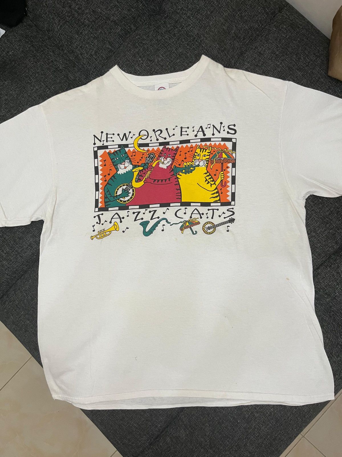 Vintage Vintage New Orleans Jazz Cats Tshirt Size US XL / EU 56 / 4 - 2 Thumbnail