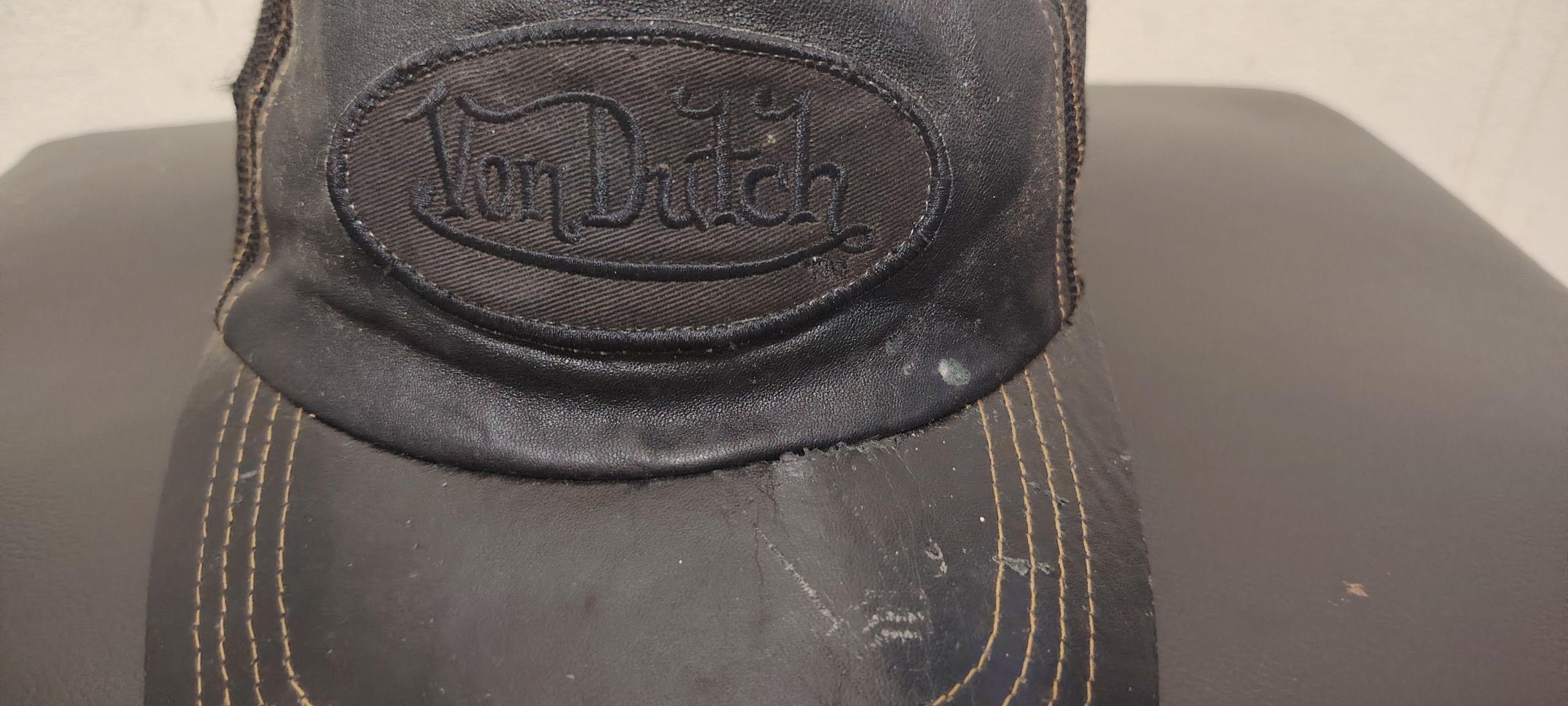 Designer × Japanese Brand × Von Dutch 💥Distressed💥Thrashed💥 Black Von Dutch Trucker Hat Size ONE SIZE - 4 Thumbnail
