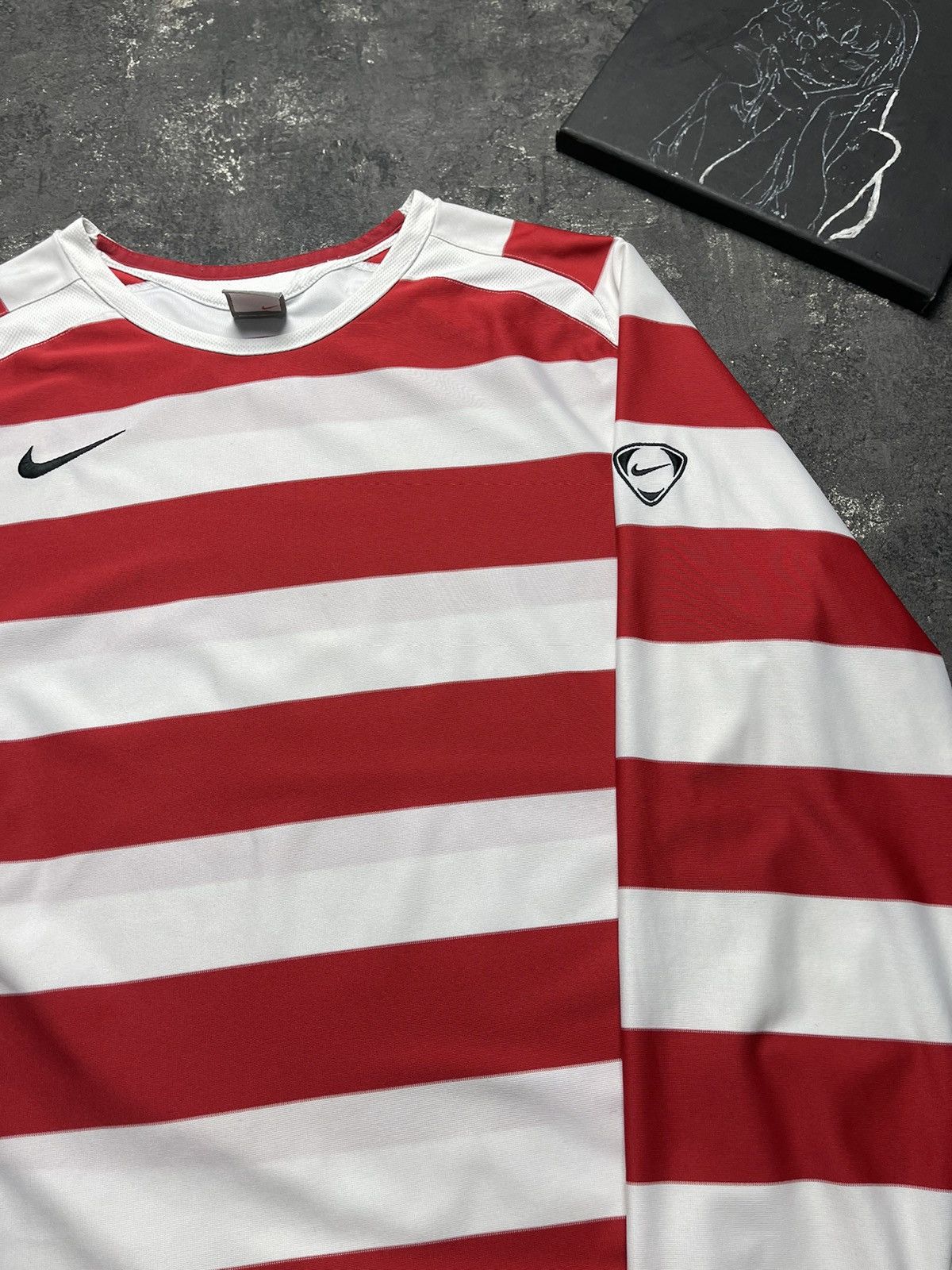 Nike × Vintage Vintage Nike Striped Jersey 90s Size US L / EU 52-54 / 3 - 5 Thumbnail