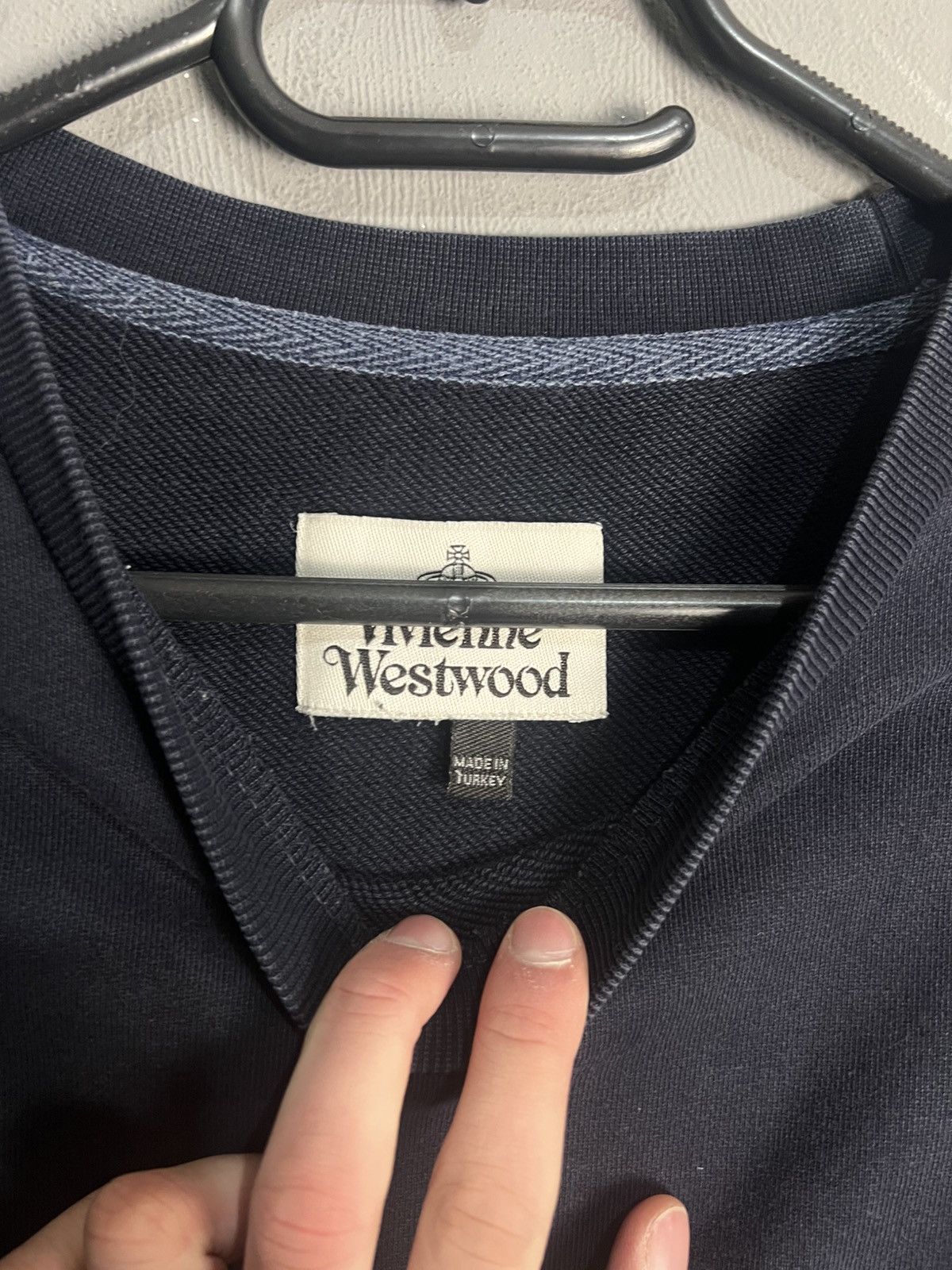 Vivienne Westwood Vintage Vivienne Westwood Sweatshirt Orb Logo Basic Pullover Size US S / EU 44-46 / 1 - 3 Thumbnail