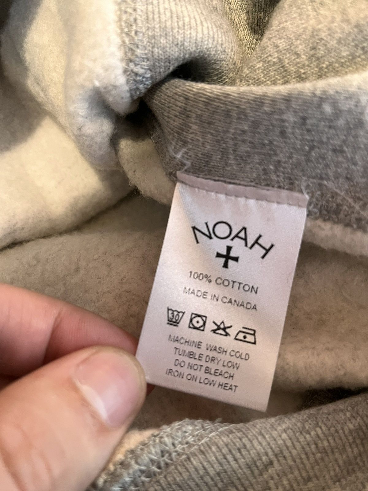 Noah Noah Appliqué Logo Pocket Crewneck Size US M / EU 48-50 / 2 - 5 Thumbnail