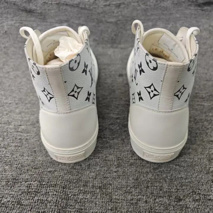 Louis Vuitton Louis Vuitton Tattoo High-Top Sneakers for Men -2508 Size US 9.5 / EU 42-43 - 3 Thumbnail