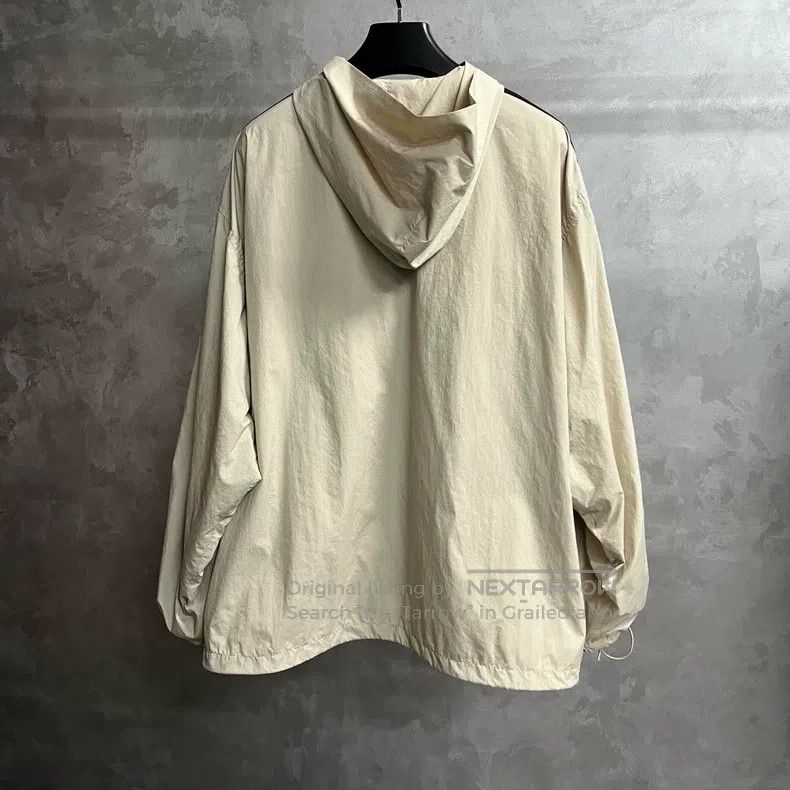 Balenciaga Balenciaga Logo print hooded zip-up long sleeve jacket Size US XS / EU 42 / 0 - 5 Thumbnail