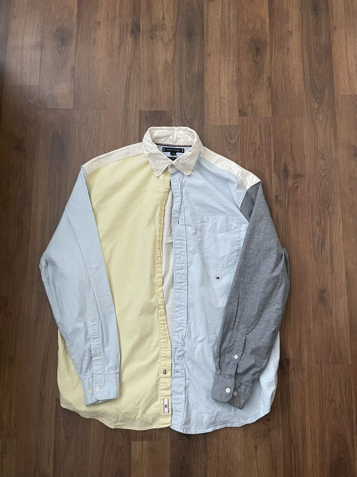 Tommy Hilfiger Y2K Tommy Button Up Size US M / EU 48-50 / 2 - 1 Thumbnail