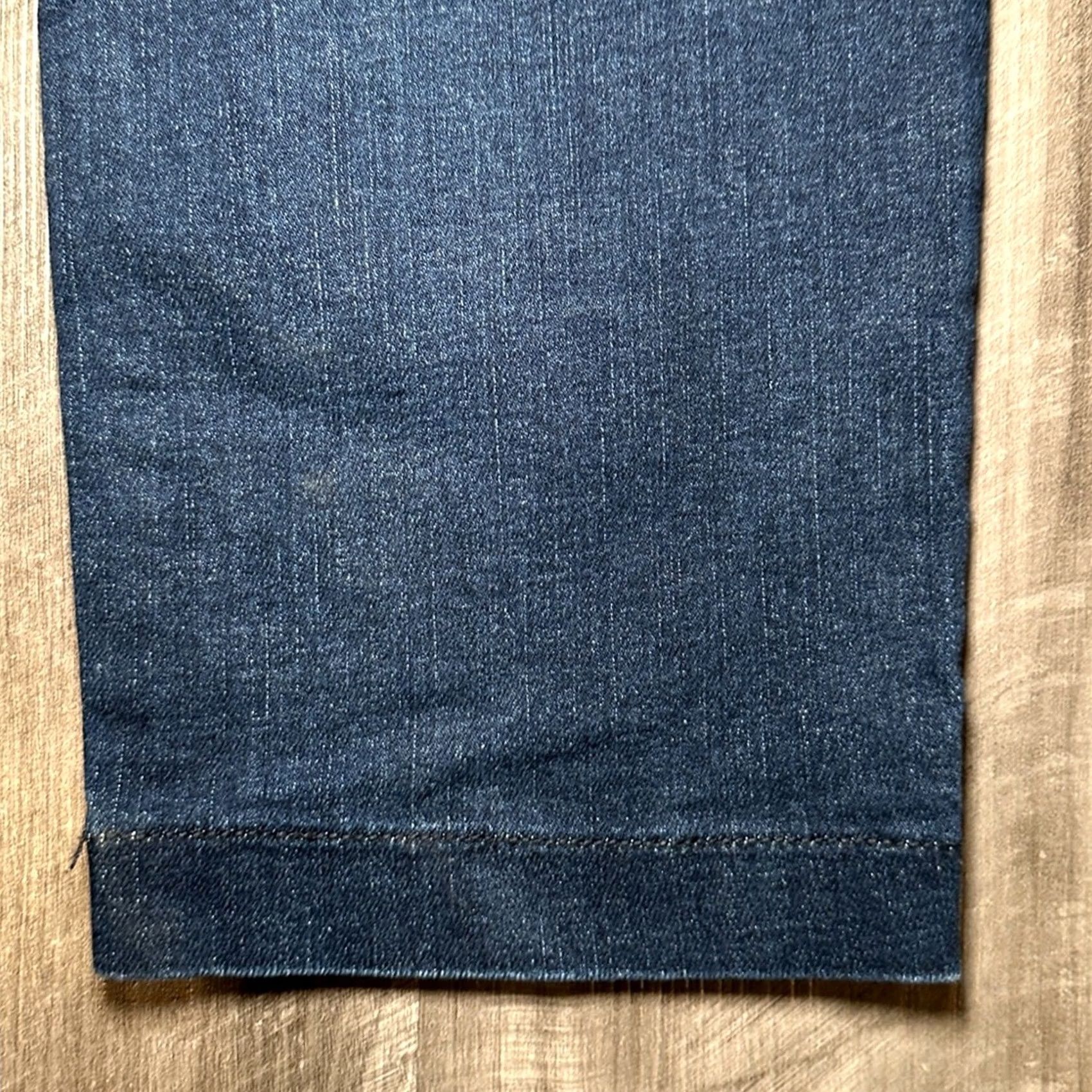Vintage CAbi Jeans Short Description Size 28" / US 6 / IT 42 - 3 Thumbnail