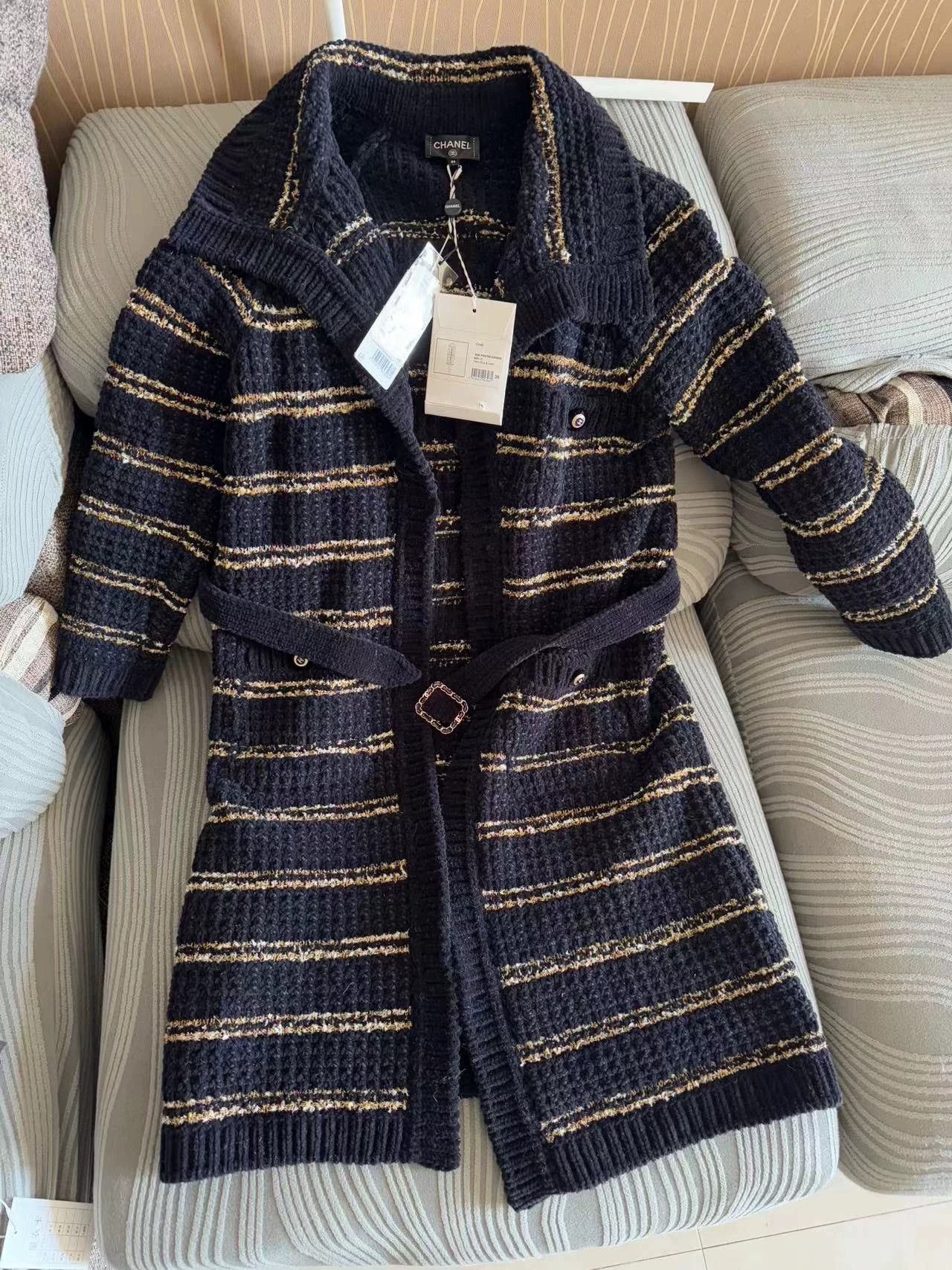 Chanel Chanel Atelier Cashmere Coat Size 36 Wang Yibo Size XS / US 0-2 / IT 36-38 - 1 Thumbnail
