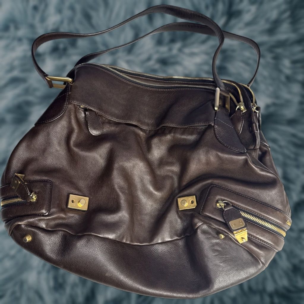 Vintage Chole Shoulder Bag Brown Leather Calfskin Cary Zipped Purse Gold Accents Women Medium? Size ONE SIZE - 1 Thumbnail