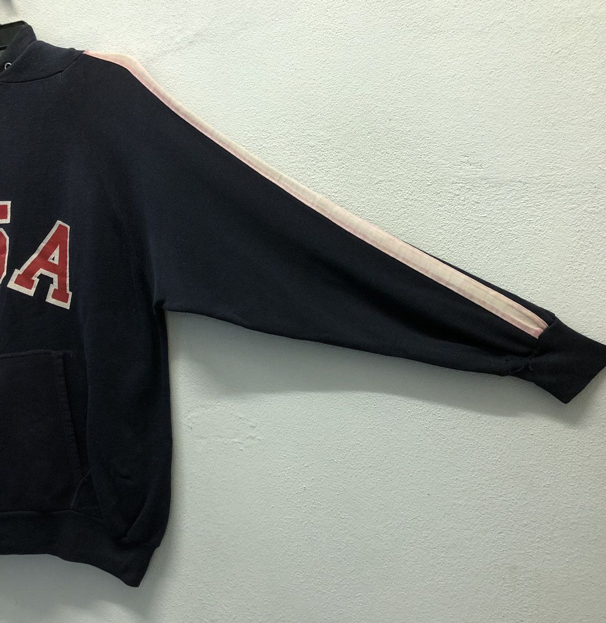 Vintage Vintage USA Big Logo Made In Usa Hoodie Size US L / EU 52-54 / 3 - 7 Thumbnail