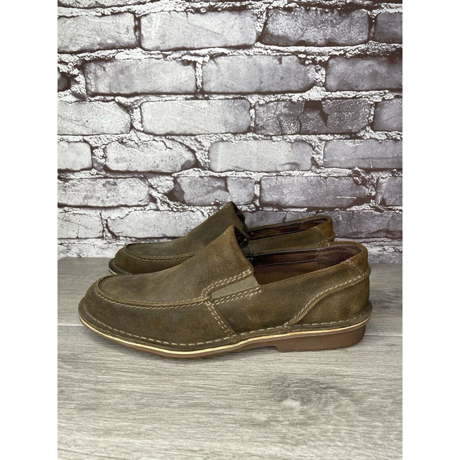 Clarks Clarks Est. 1825 Brown Suede Leather Slip On Loafers Shoes M Size US 9.5 / EU 42-43 - 23 Thumbnail