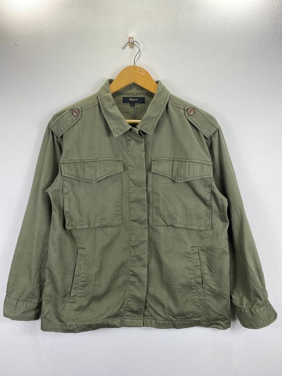 Japanese Brand japanese brand military style jacket cat eye button Size US M / EU 48-50 / 2 - 1 Thumbnail