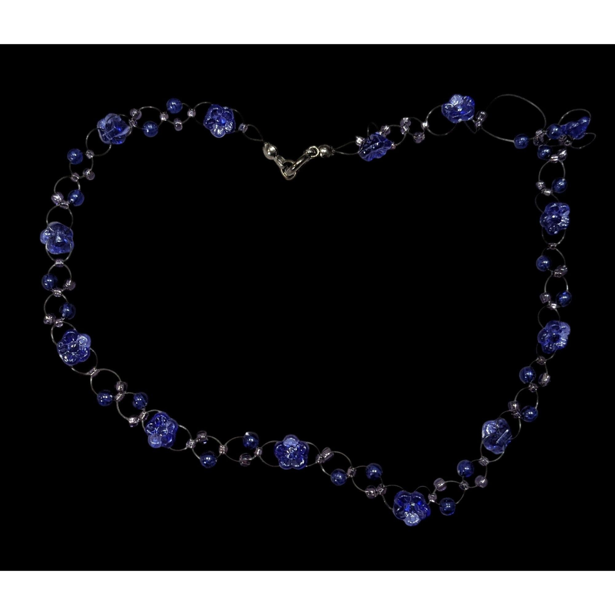 Other 90s Style Blue Beaded Floral Necklace Size ONE SIZE - 1 Thumbnail