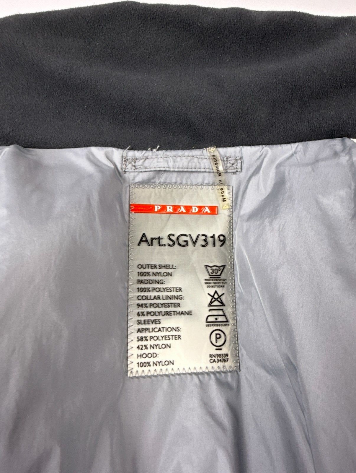 Prada Prada goretex jacket white & black puffer size XL mens Size US XL / EU 56 / 4 - 12 Thumbnail