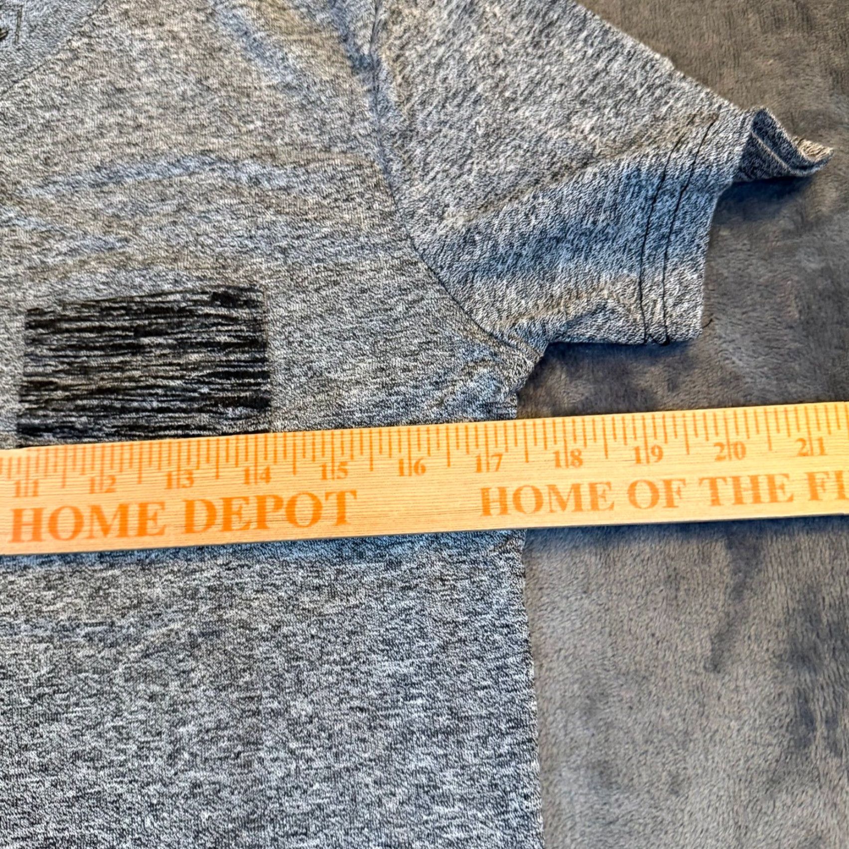 CO Brooklyn Cloth Co T-Shirt Grey Space Dye V-Neck Pocket Mens Small BKC Logo Patch Size US S / EU 44-46 / 1 - 6 Thumbnail