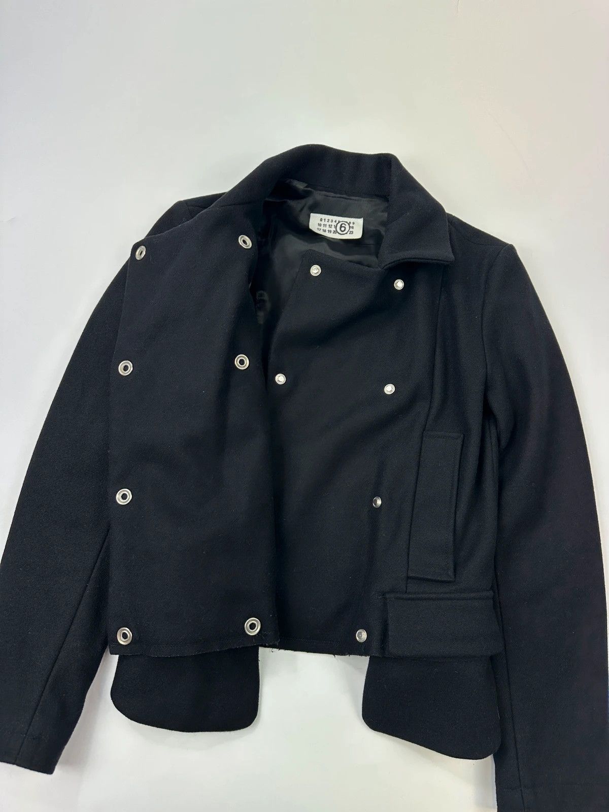 Maison Margiela Margiela Line6 FW06 Black Wool Short Double-Breasted Jacket Size M / US 6-8 / IT 42-44 - 9 Thumbnail