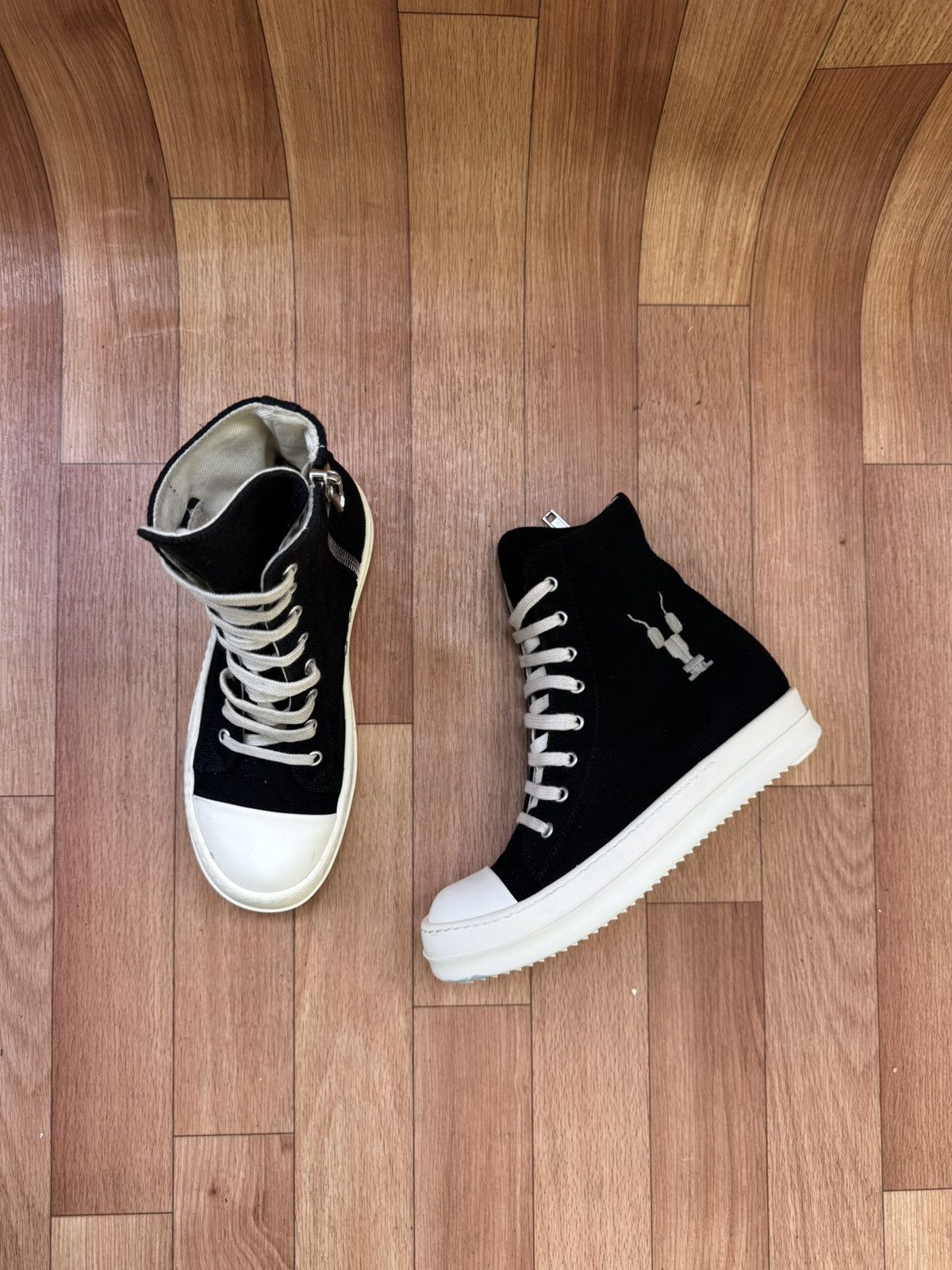 Rick Owens Drkshdw 🔥🥹 Rick owens drkshdw Ramones Size US 6.5 / IT 36.5 - 2 Thumbnail