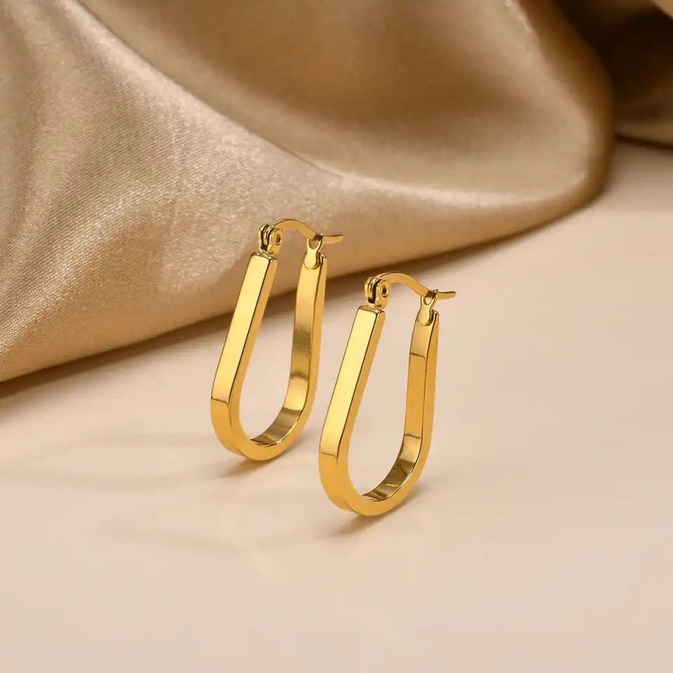 Other Chic Geometric Hoop Earrings Size ONE SIZE - 1 Thumbnail