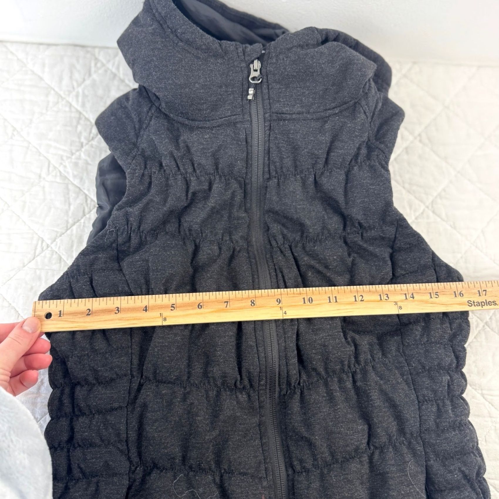 Blanc Noir Be by Blanc Noir Womens Charcoal Gray Ruched Hooded Puffer Vest Full Zip M Slim Quilted Size M / US 6-8 / IT 42-44 - 6 Thumbnail