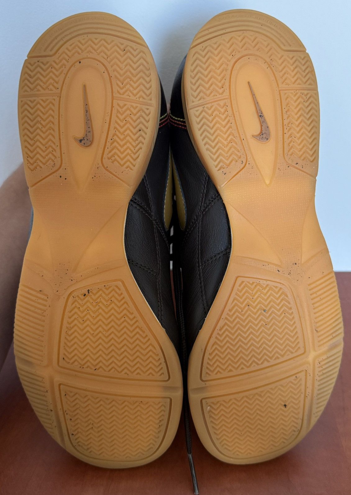 Nike Nike Tiempo R10 Ronaldinho Indoor RARE Soccer Shoes Brown Size US 7.5 / EU 40-41 - 7 Thumbnail
