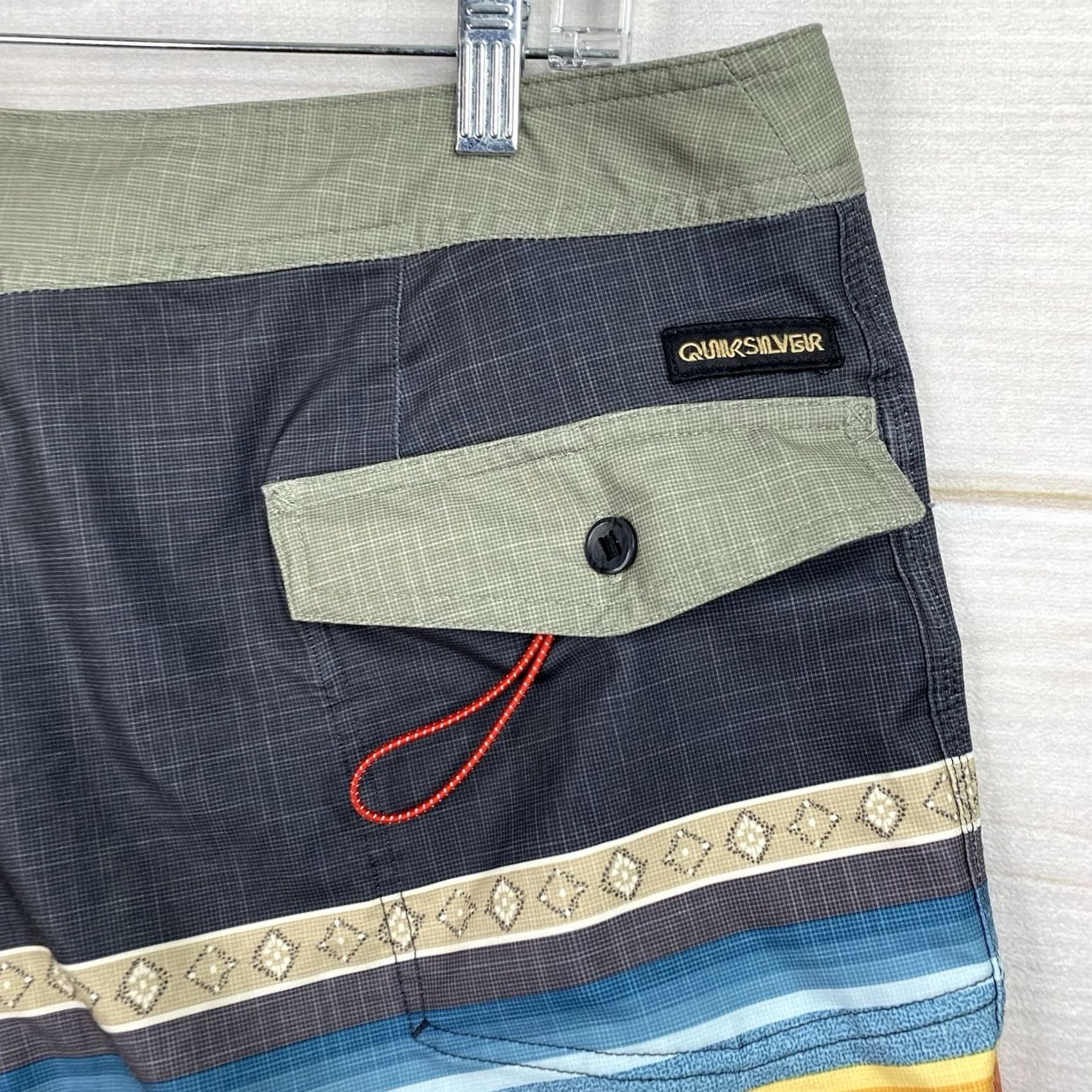 Rainbow Quiksilver Highline Surf Board Shorts Mens 36 Rainbow Gray Stretch Beach Pants Shorts Size US 36 / EU 52 - 7 Thumbnail