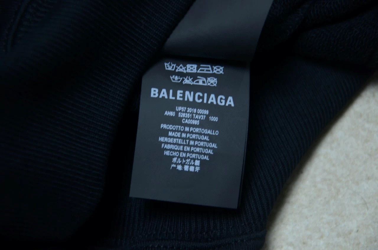 Balenciaga Balenciaga big logo black oversized hoodie XS Size US XS / EU 42 / 0 - 9 Thumbnail