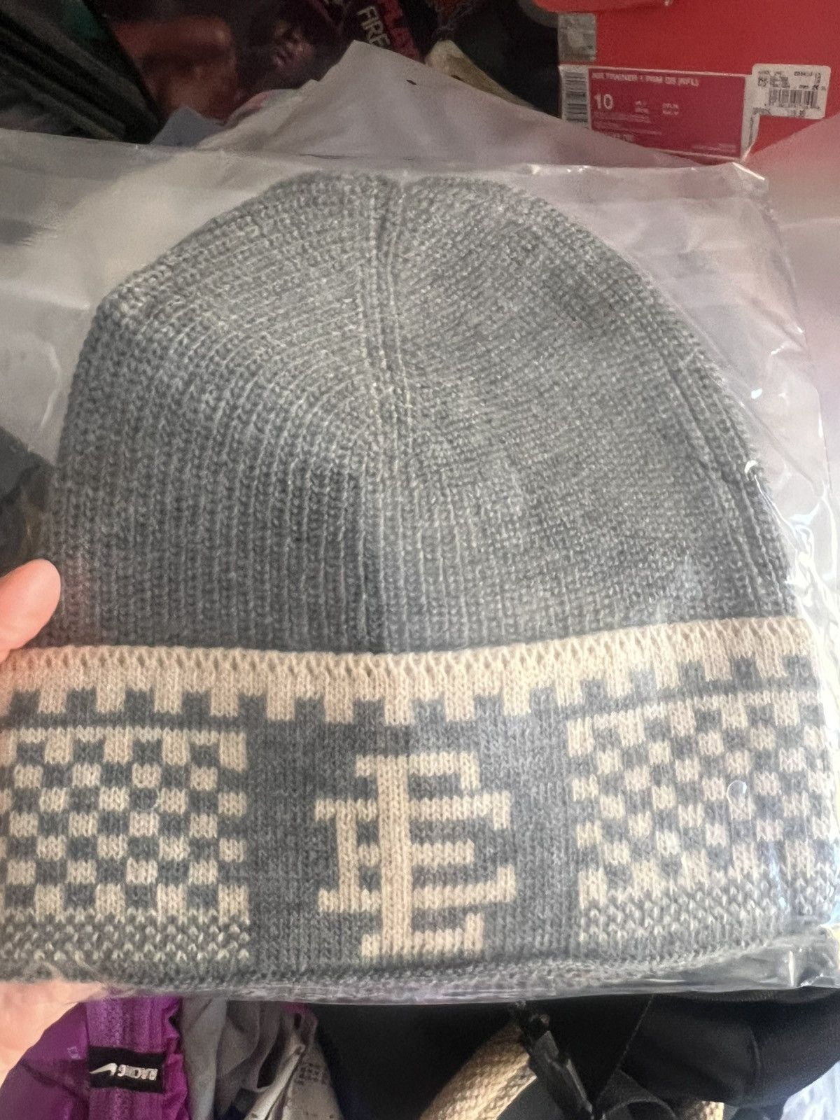 Eric Emanuel Eric Emanuel EE grey & ivory checker winter hat beanie Size ONE SIZE - 1 Thumbnail