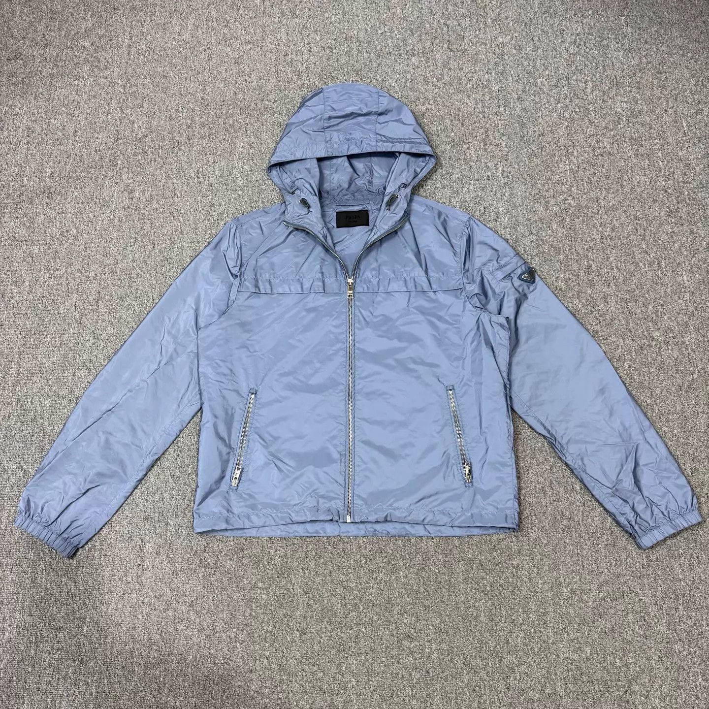 Prada Prada blue triangle logo nylon jacket size 54 Size US L / EU 52-54 / 3 - 1 Thumbnail
