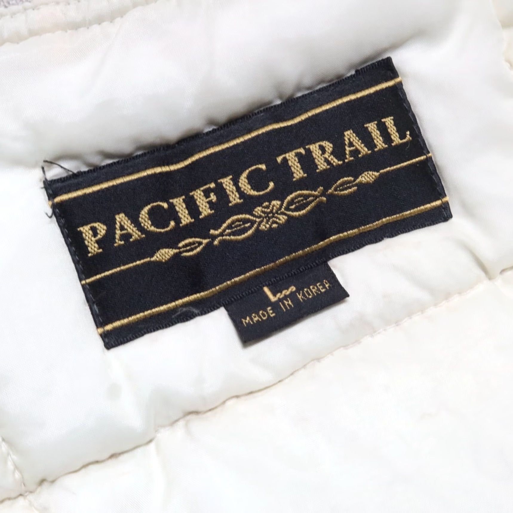 Vintage Vintage Pacific Trail Vest Mens L White Quilted Down 90s Size US L / EU 52-54 / 3 - 5 Thumbnail