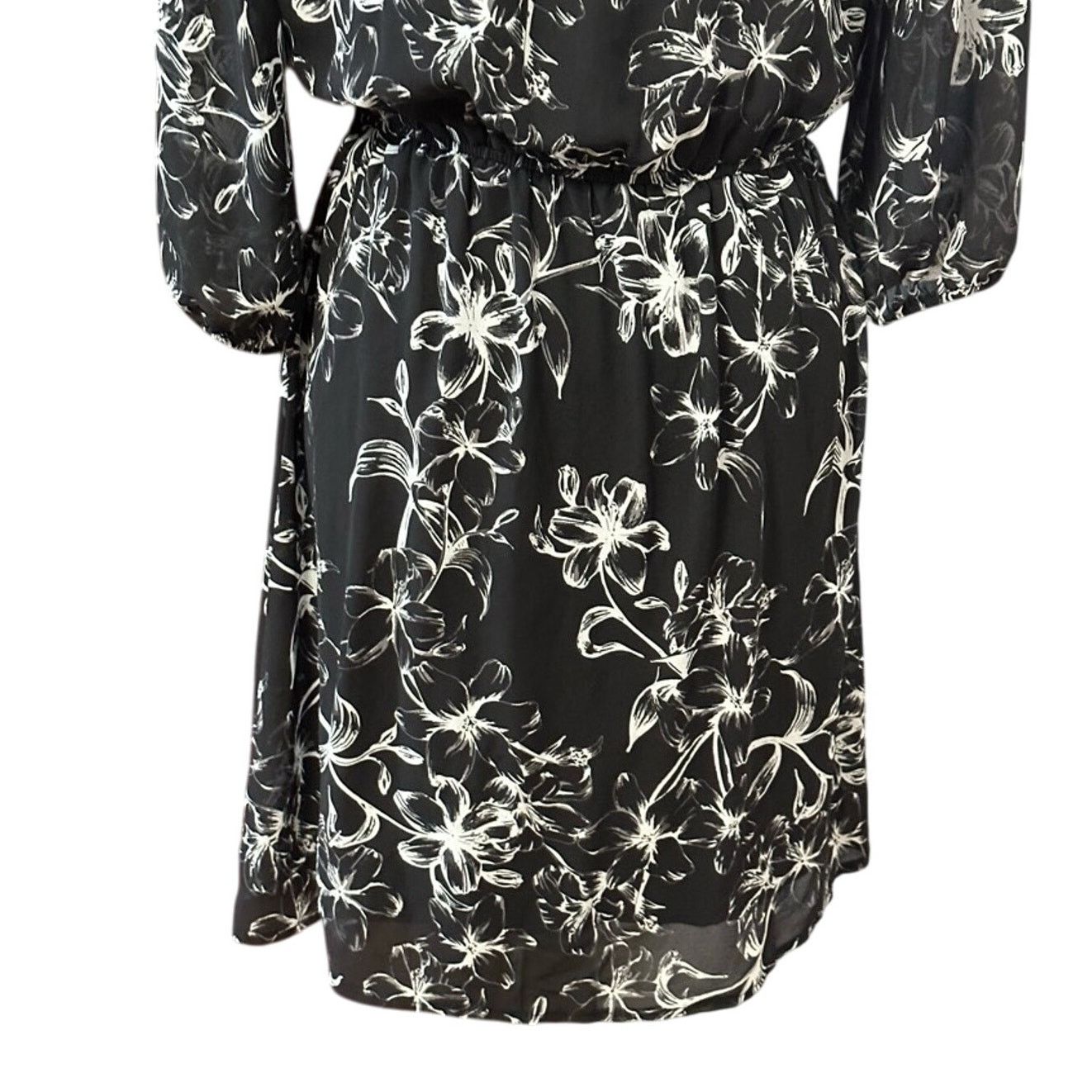 Other Esmara Floral Blouson Midi Dress Scoop Neckline Black M NWT Size M / US 6-8 / IT 42-44 - 6 Thumbnail