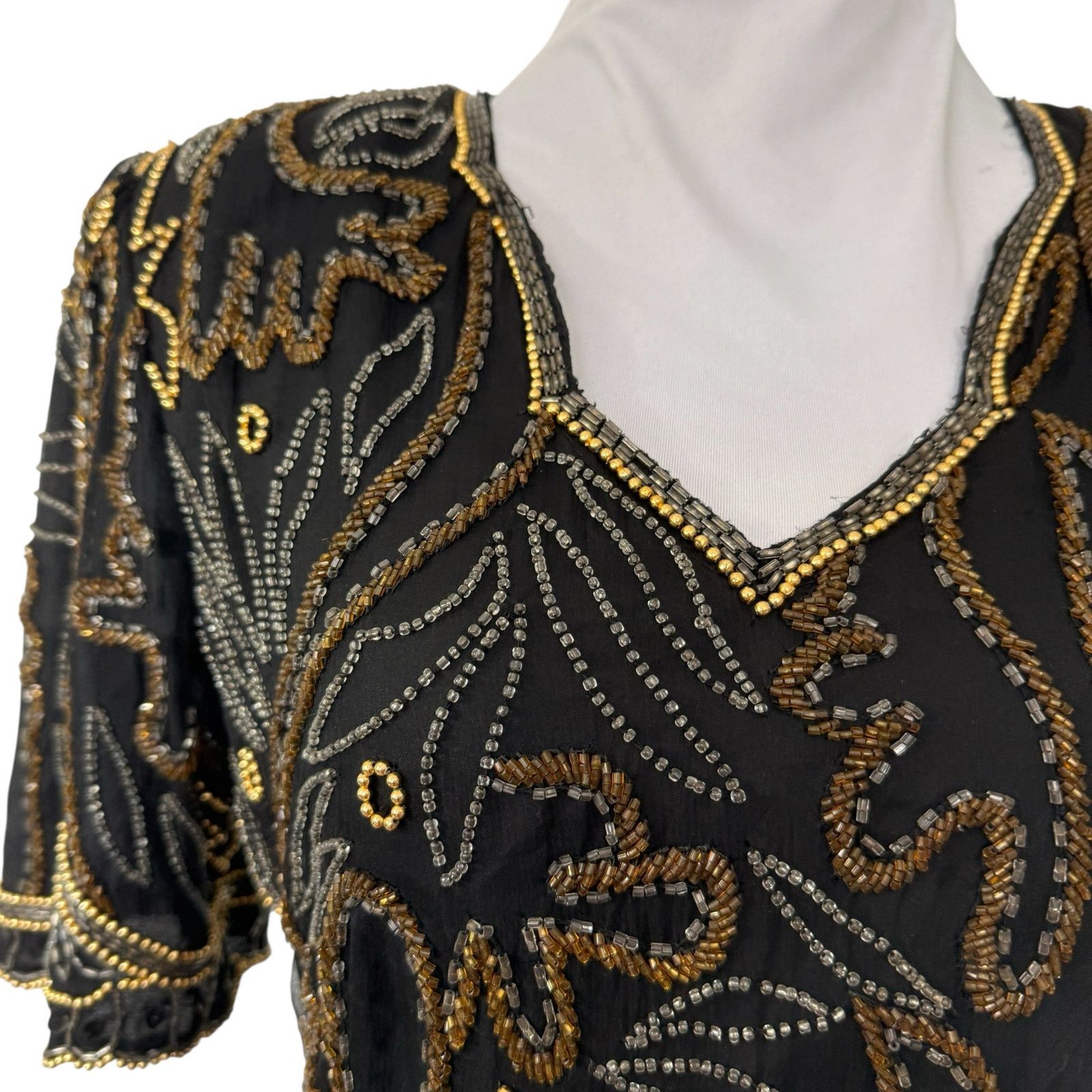 Vintage Vintage Lawrence Kazar Silk Sequin Blouse Cocktail Top M Size M / US 6-8 / IT 42-44 - 2 Thumbnail