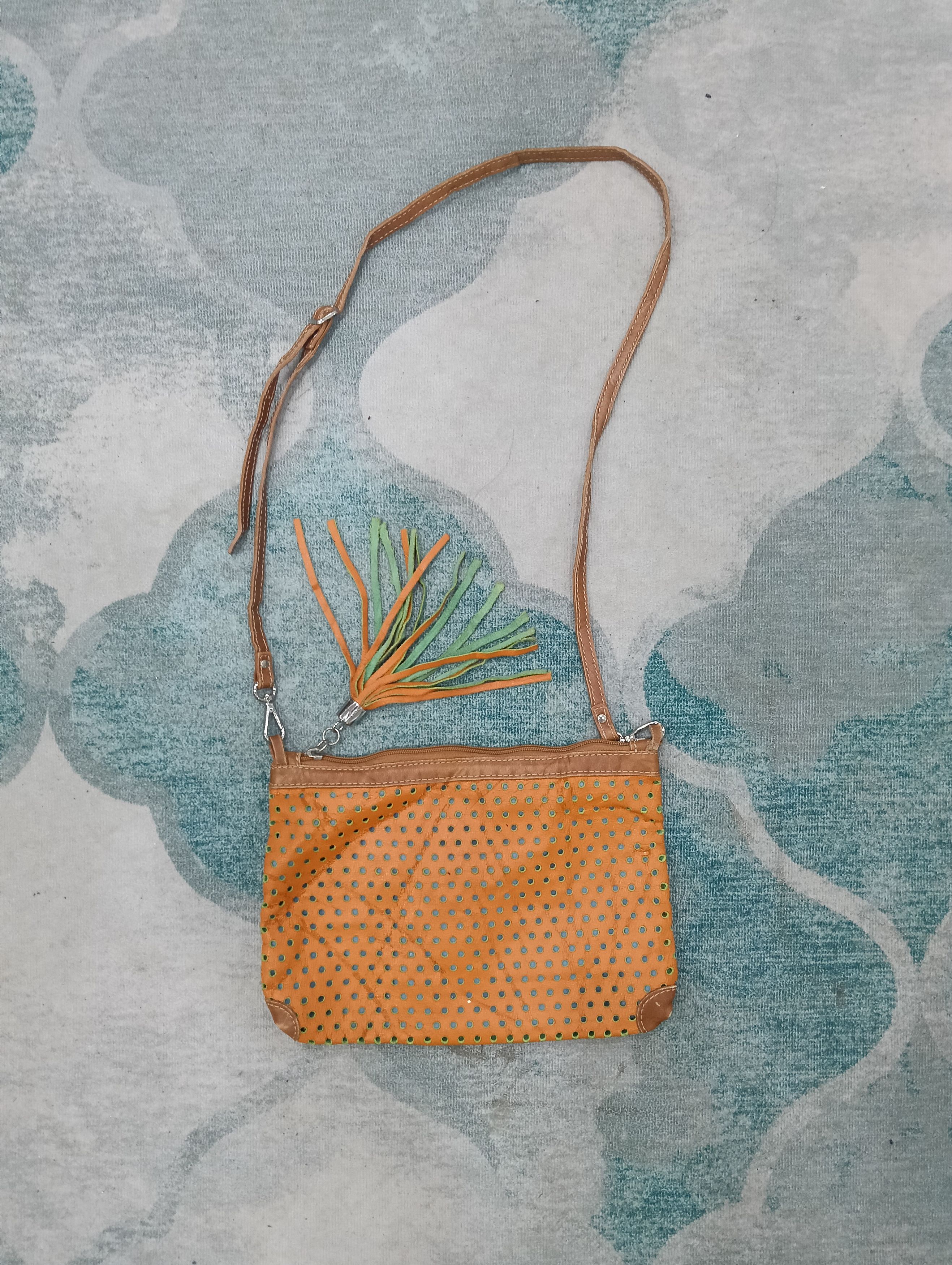 Designer Nicoli Like Slingbag Size ONE SIZE - 1 Thumbnail