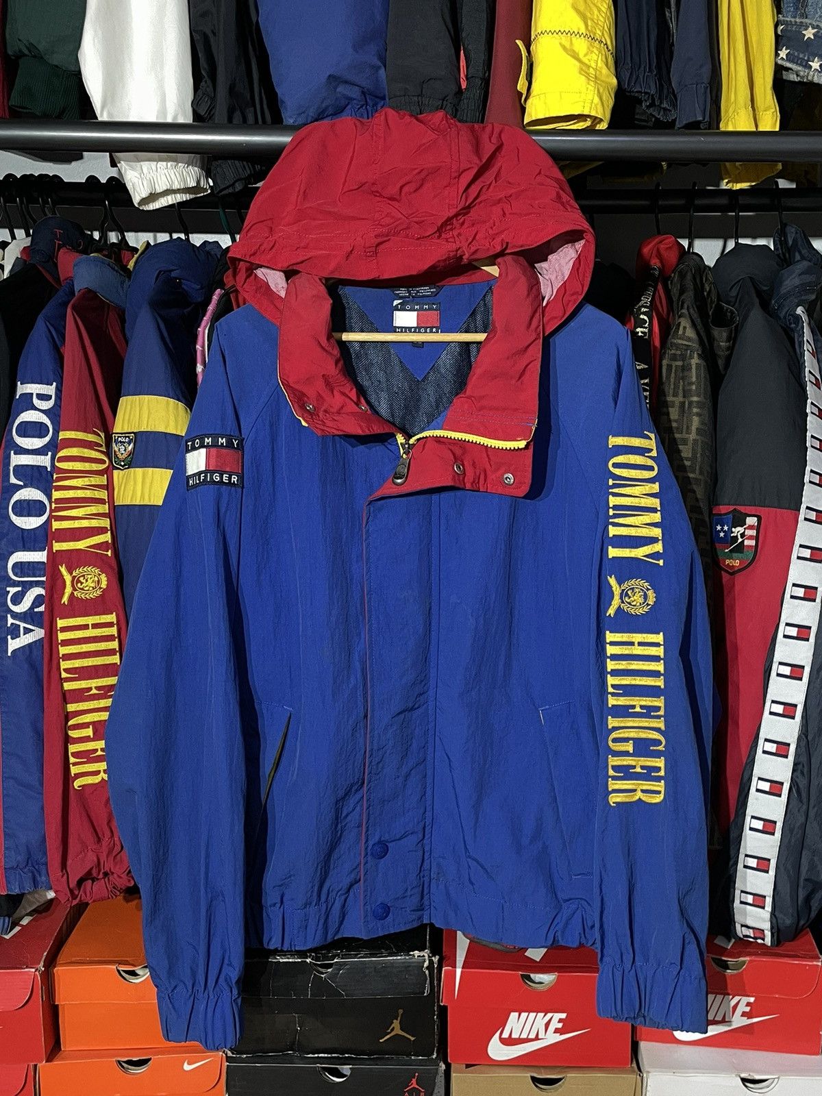 Tommy Hilfiger × Vintage Jacket Tommy Hilfiger Spell Out 90’s Vintage Size US XL / EU 56 / 4 - 16 Thumbnail