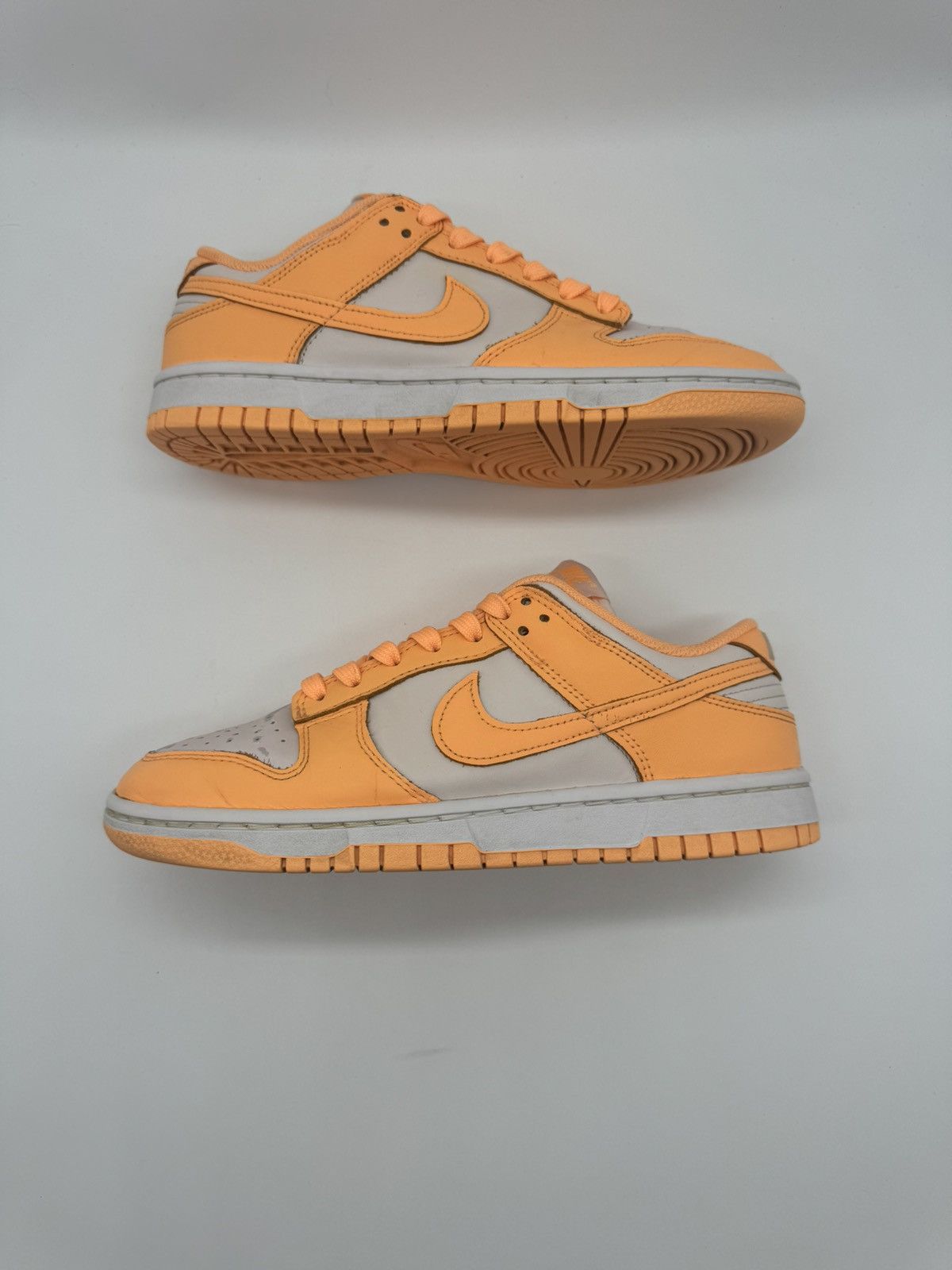 Nike Nike Dunk Low Peach Cream Women’s Size 7 | Youth 5.5 (5.5Y) Size US 7 / IT 37 - 2 Thumbnail
