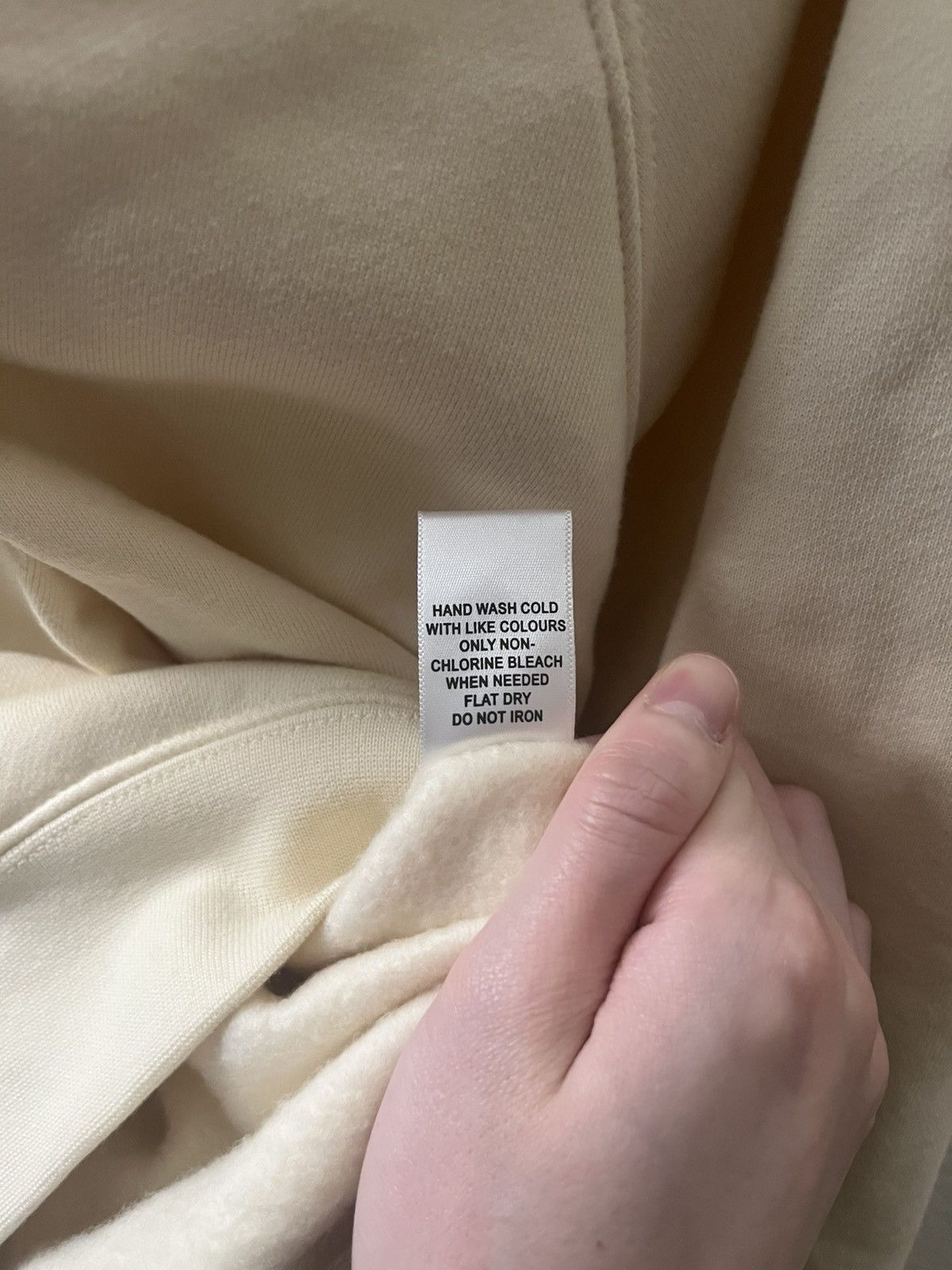Essentials Fear of God Essentials Hoodie ‘Buttercream’ Size US XS / EU 42 / 0 - 6 Thumbnail