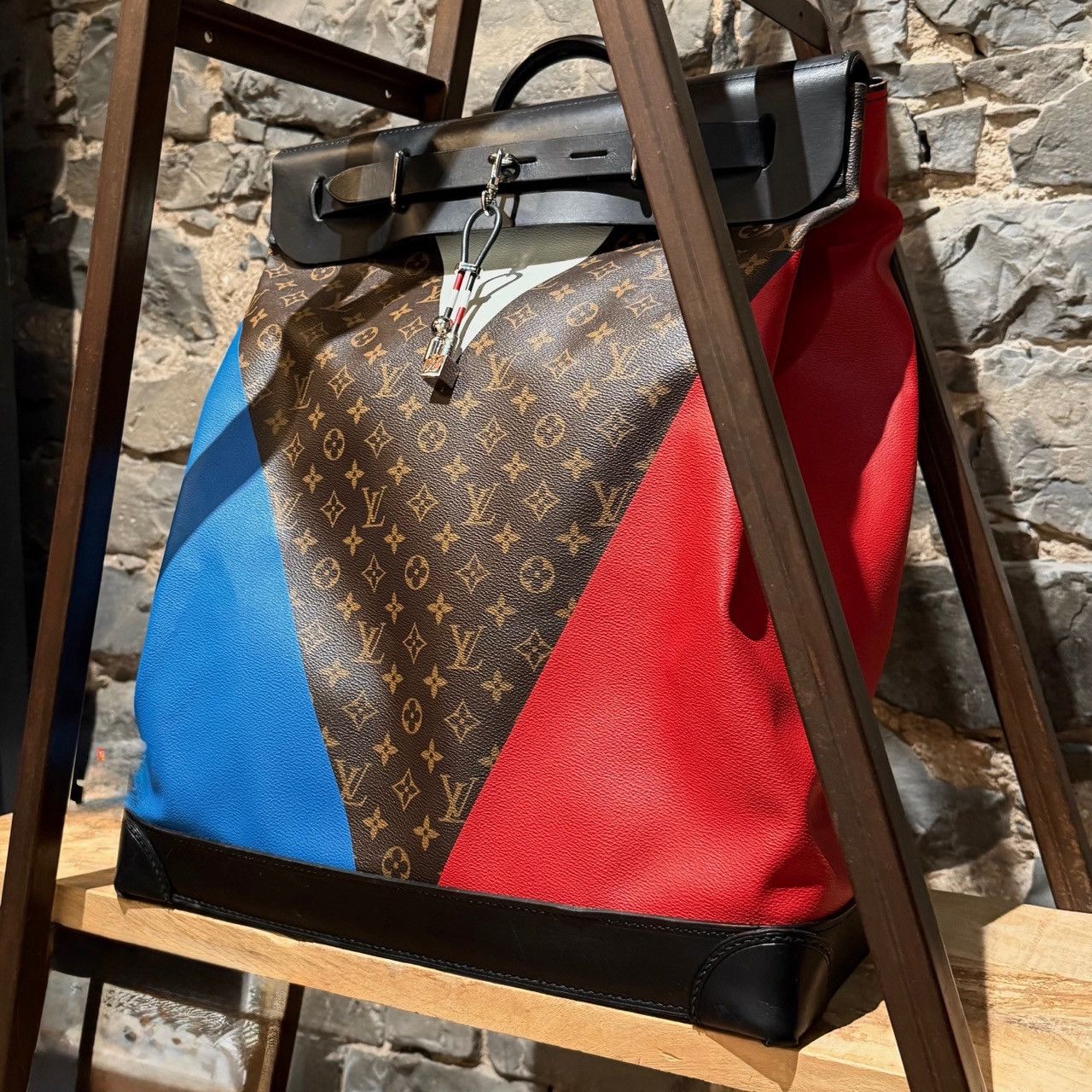 Louis Vuitton Louis Vuitton America's Cup 2017 Ltd. Edition Steamer 45 Bag Size ONE SIZE - 2 Thumbnail