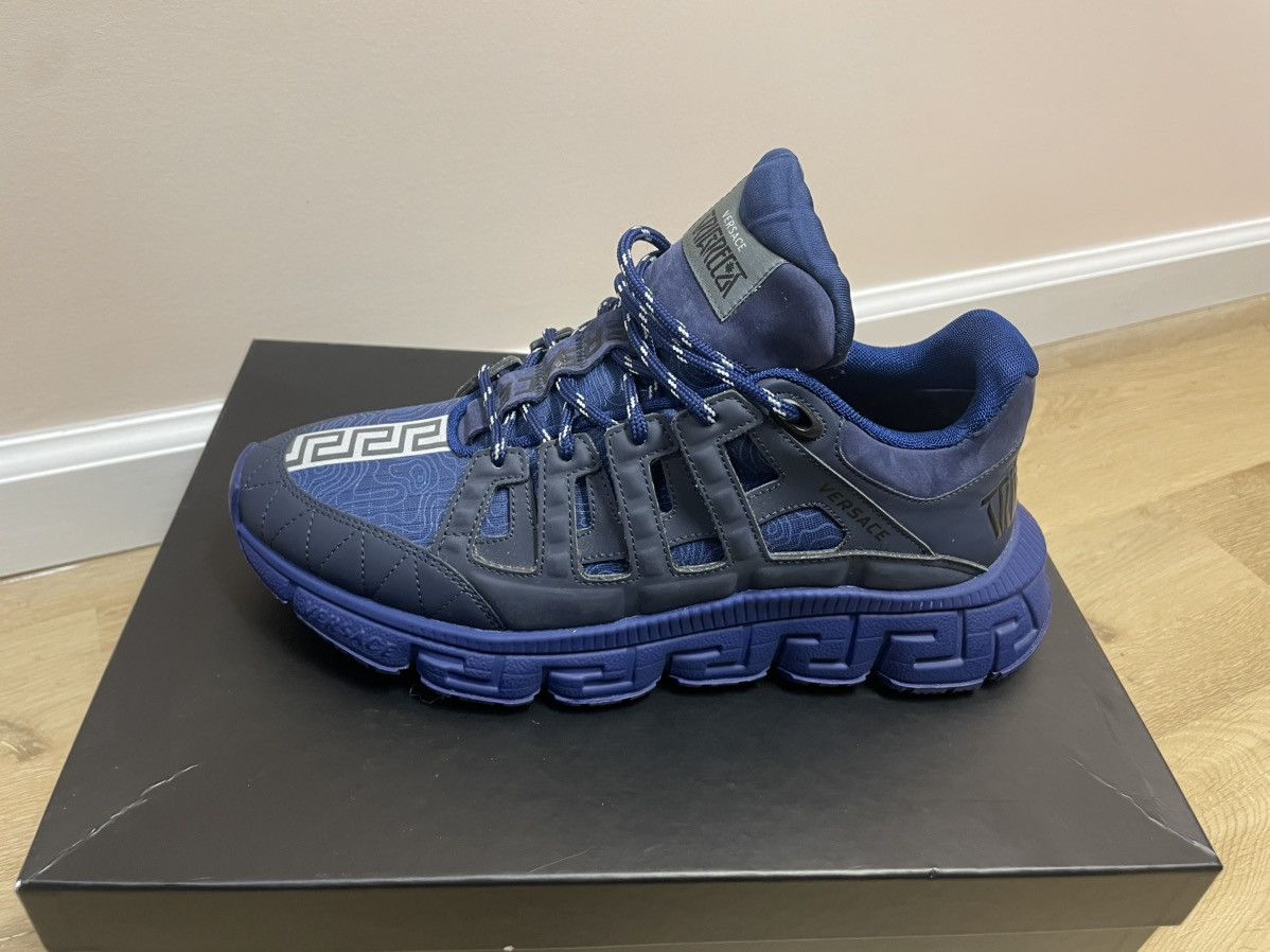 Versace Versace trigreca sneakers Size US 10.5 / EU 43-44 - 3 Thumbnail