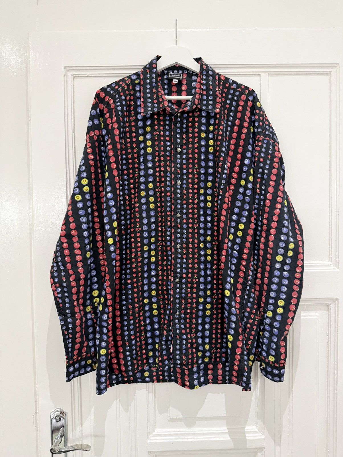 Versace Versace fruit collection 90s vintage shirt Size US XXL / EU 58 / 5 - 1 Thumbnail