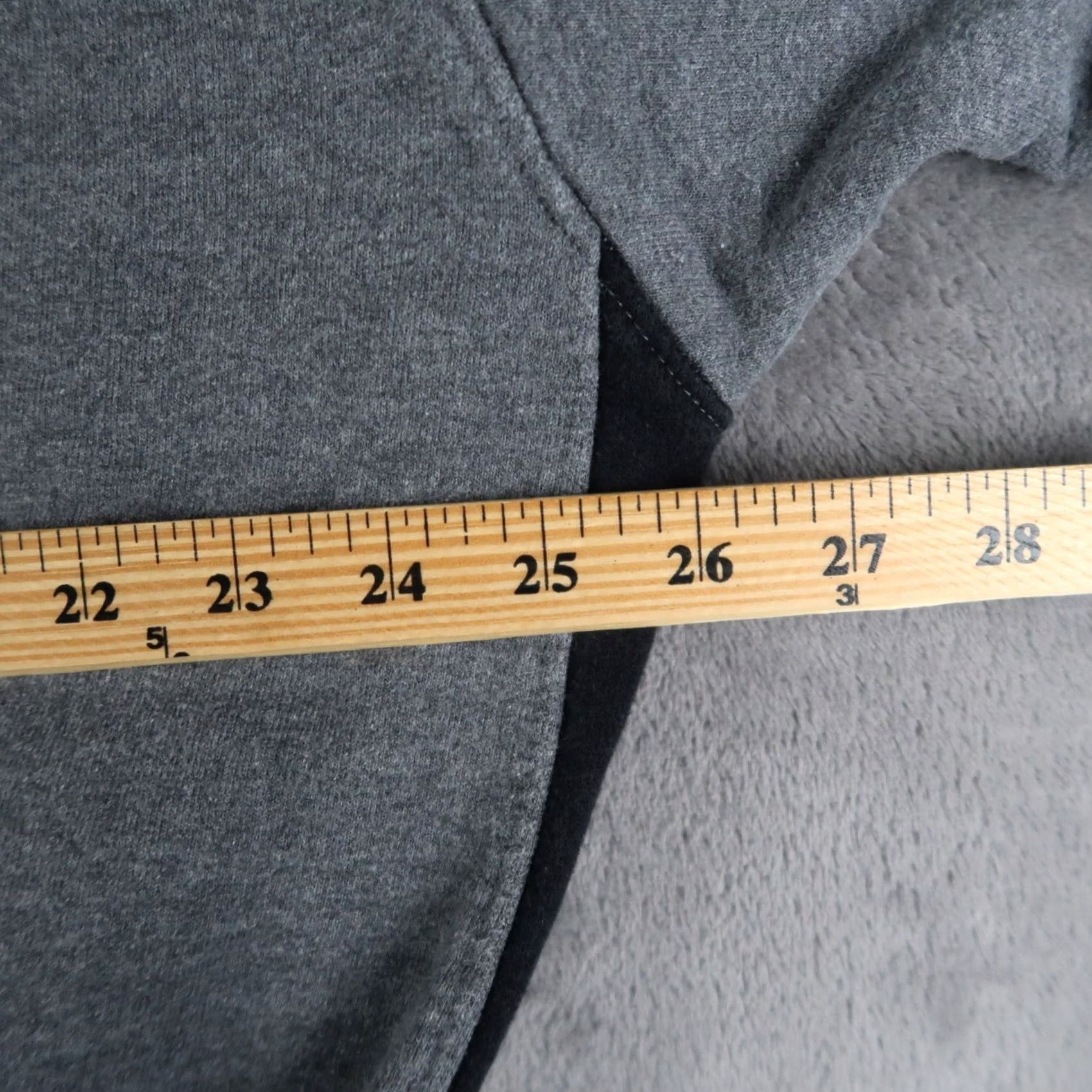 Champion VINTAGE Champion Sweatshirt XL Gray Microsoft Tech Logo Crewneck Mens Size US XL / EU 56 / 4 - 6 Thumbnail