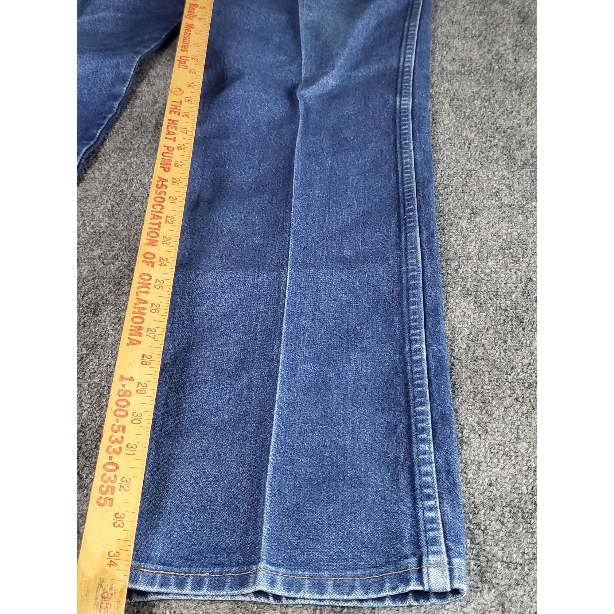 Wrangler Wrangler Jeans Men Sz 40X36 13MMZ Blue Denim Straight Leg Co Size US 40 / EU 56 - 3 Thumbnail