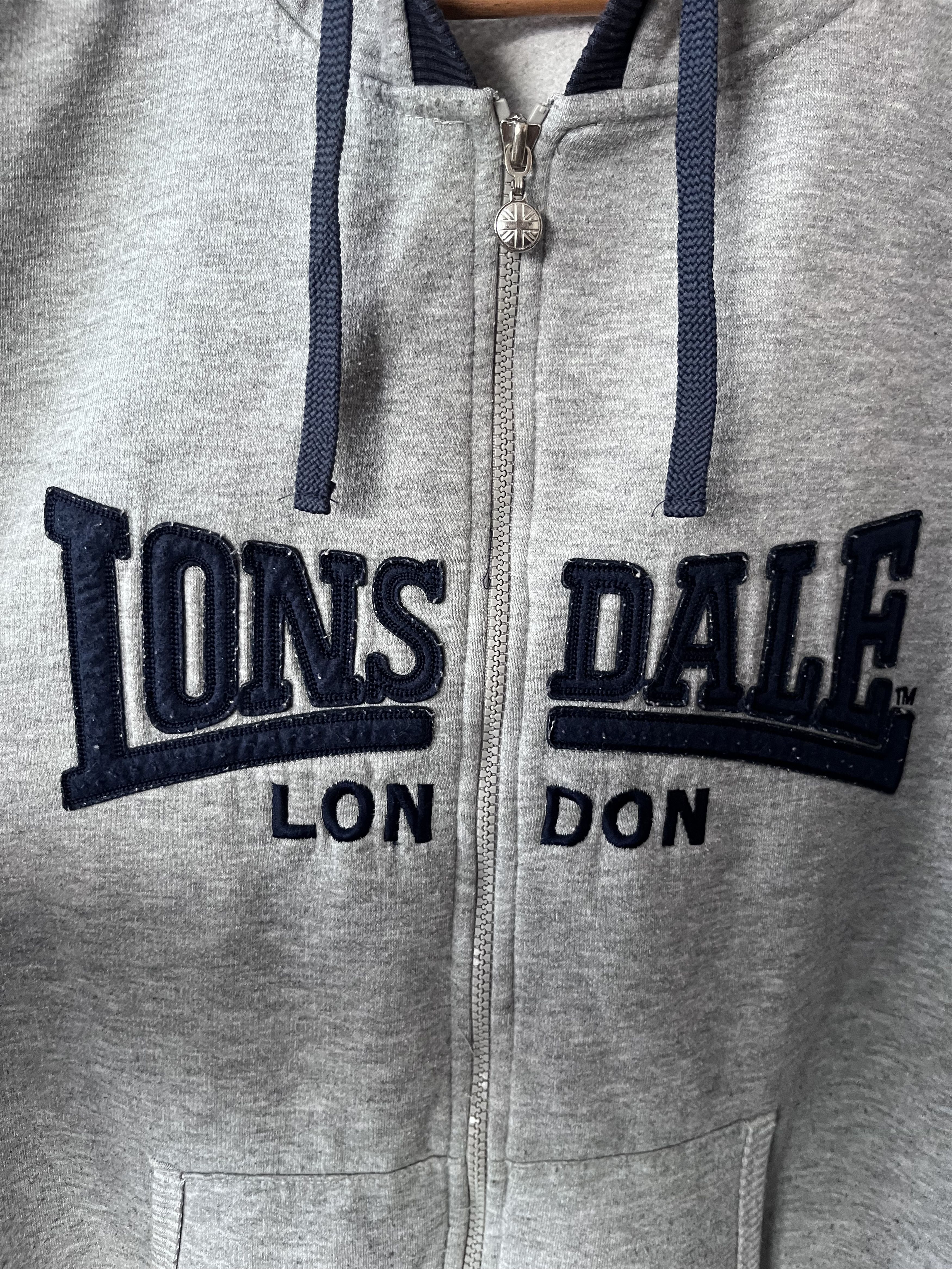 Lonsdale Vintage Lonsdale London Zip Hoodie Punk Mod Casuals Y2K Gray Size US XXL / EU 58 / 5 - 2 Thumbnail